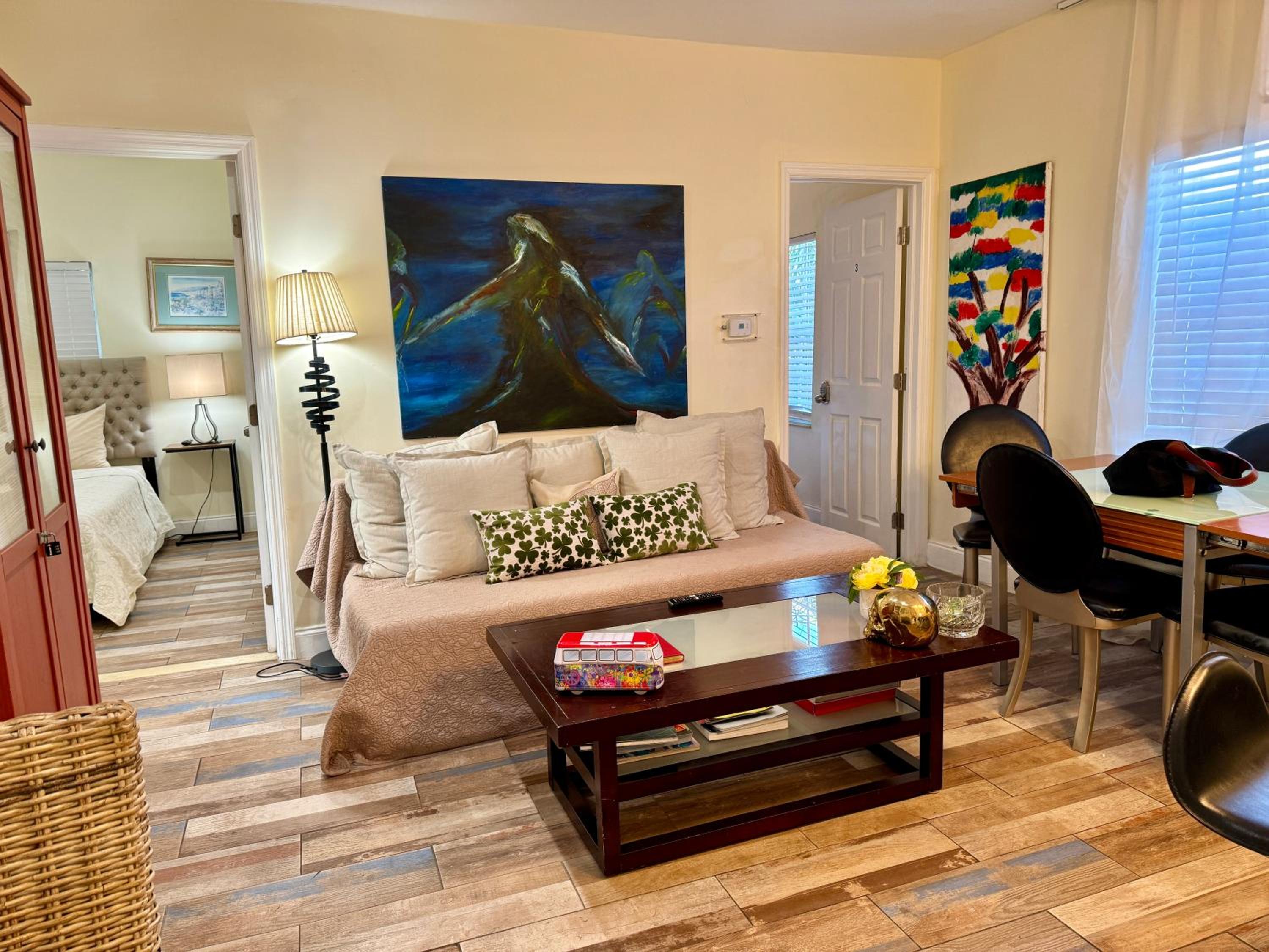 Three-Bedroom Vacation Home  photo 1