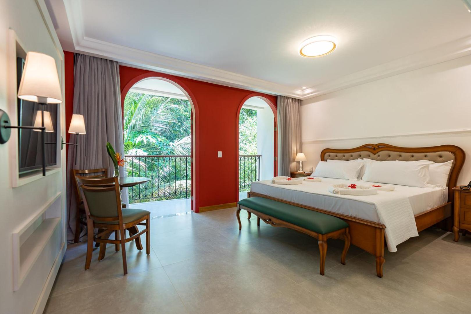 King Suite with Spa Bath