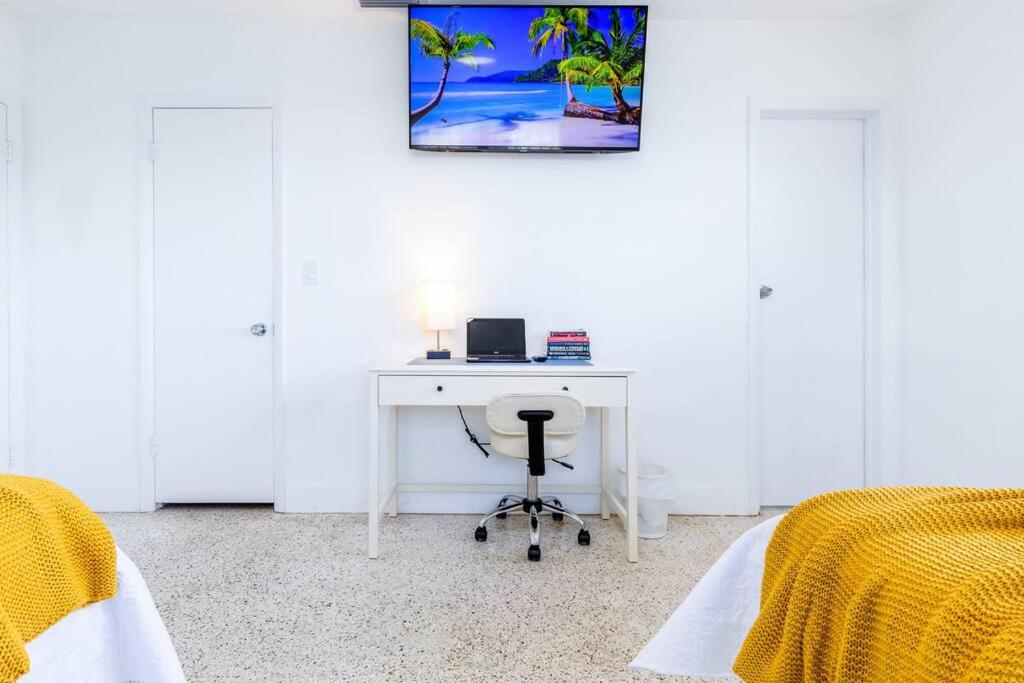 Three-Bedroom House photo 1
