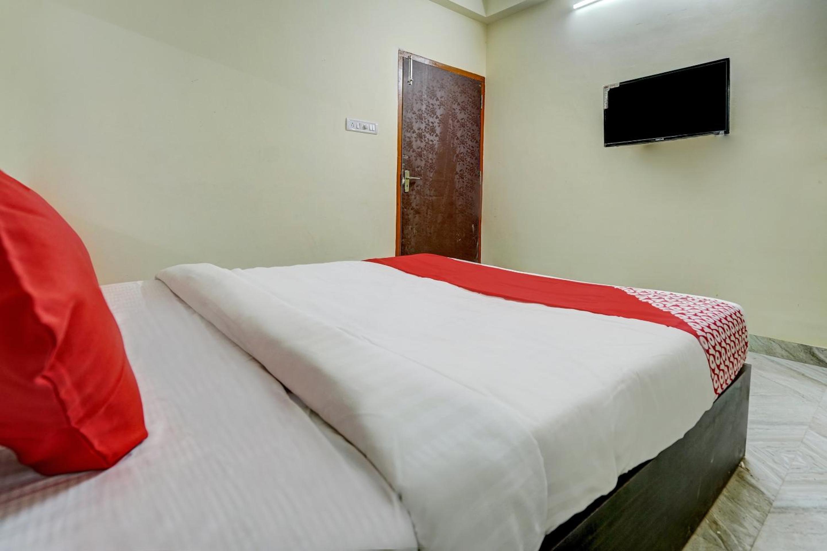 Deluxe Triple Room photo 2