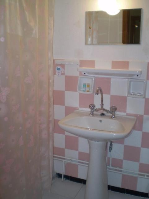 Apartment (4 Adults) - Photo 6