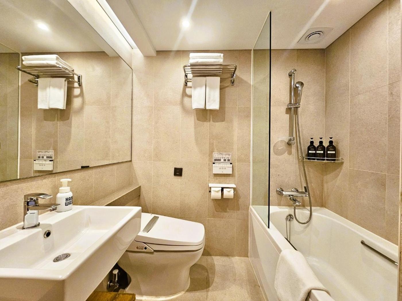 Superior Double Room with Late Check-in from 18:00pm