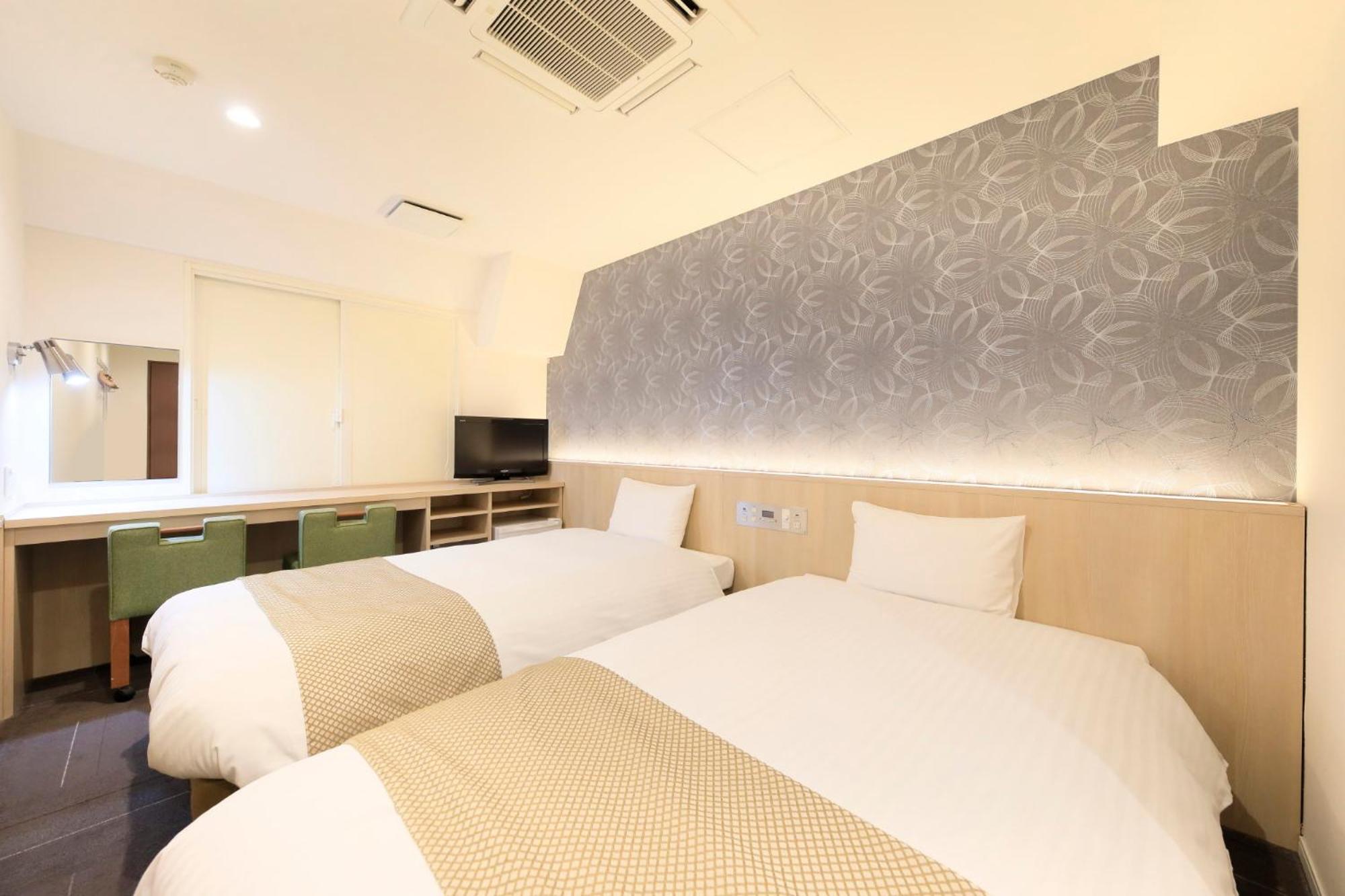 Twin Room - Photo 1
