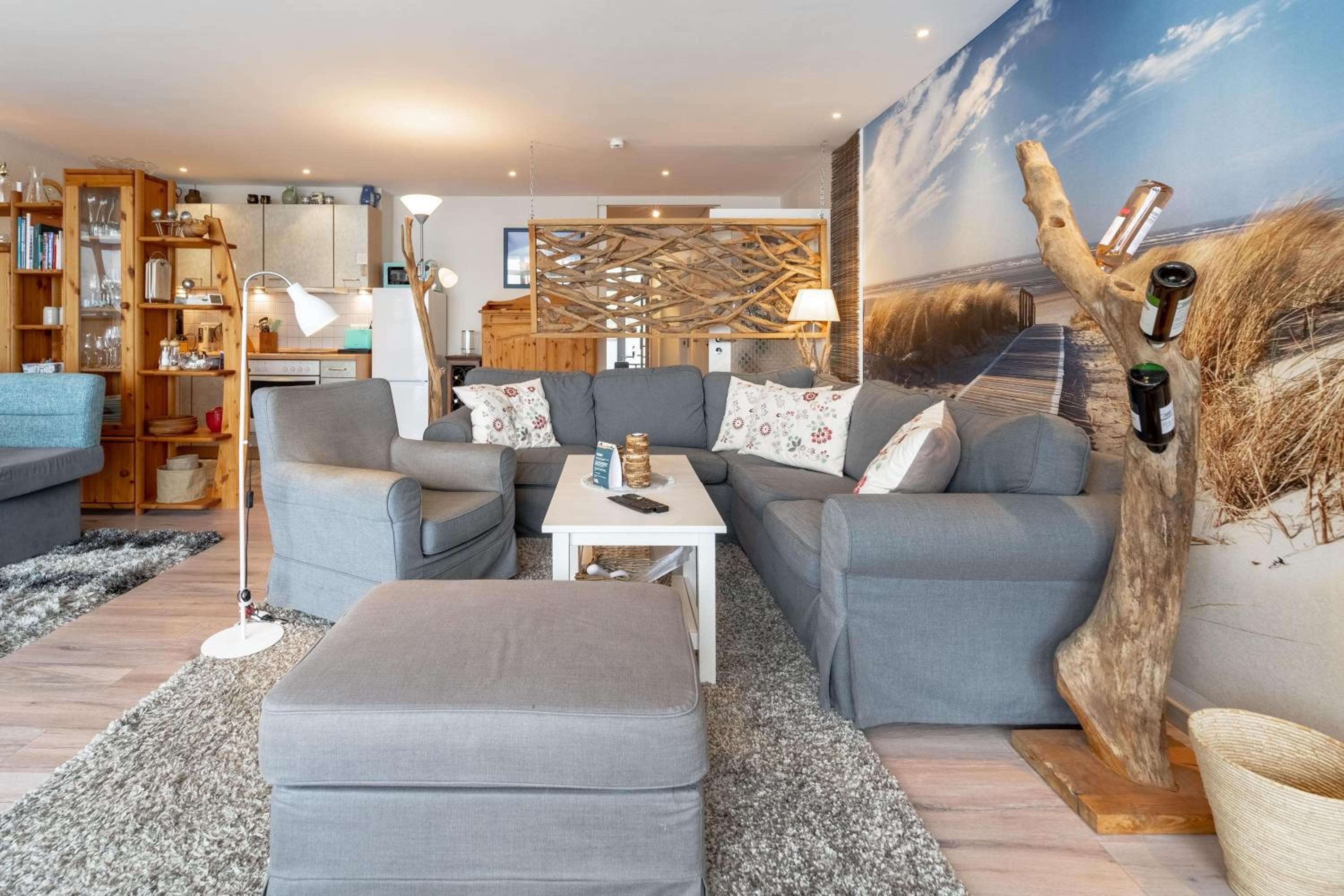 Apartment with Lake View photo 3