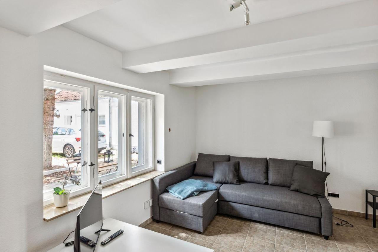 Apartment with Terrace photo 1
