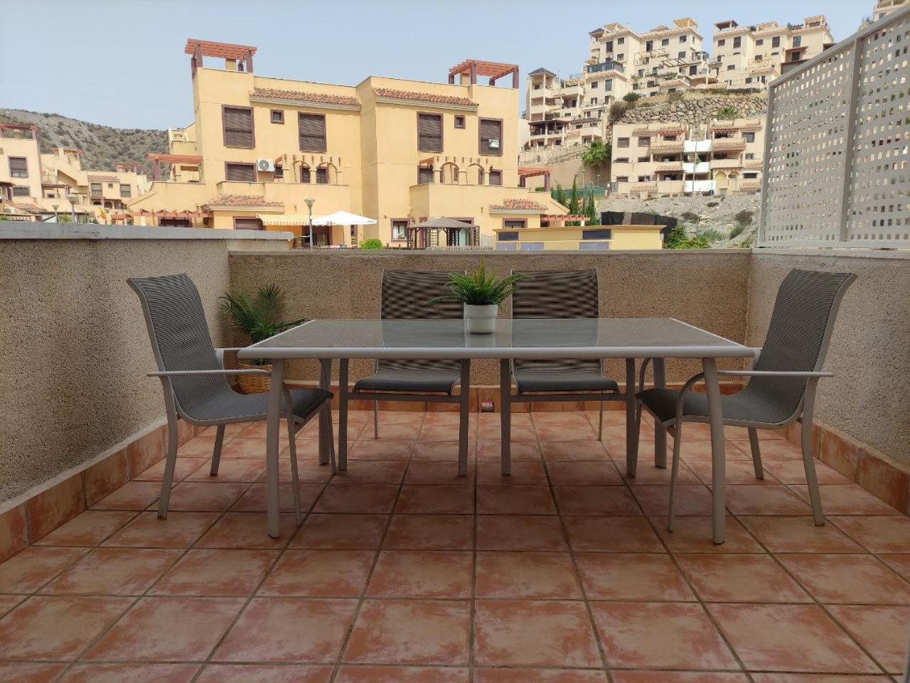 Apartment - Ground Floor photo 3
