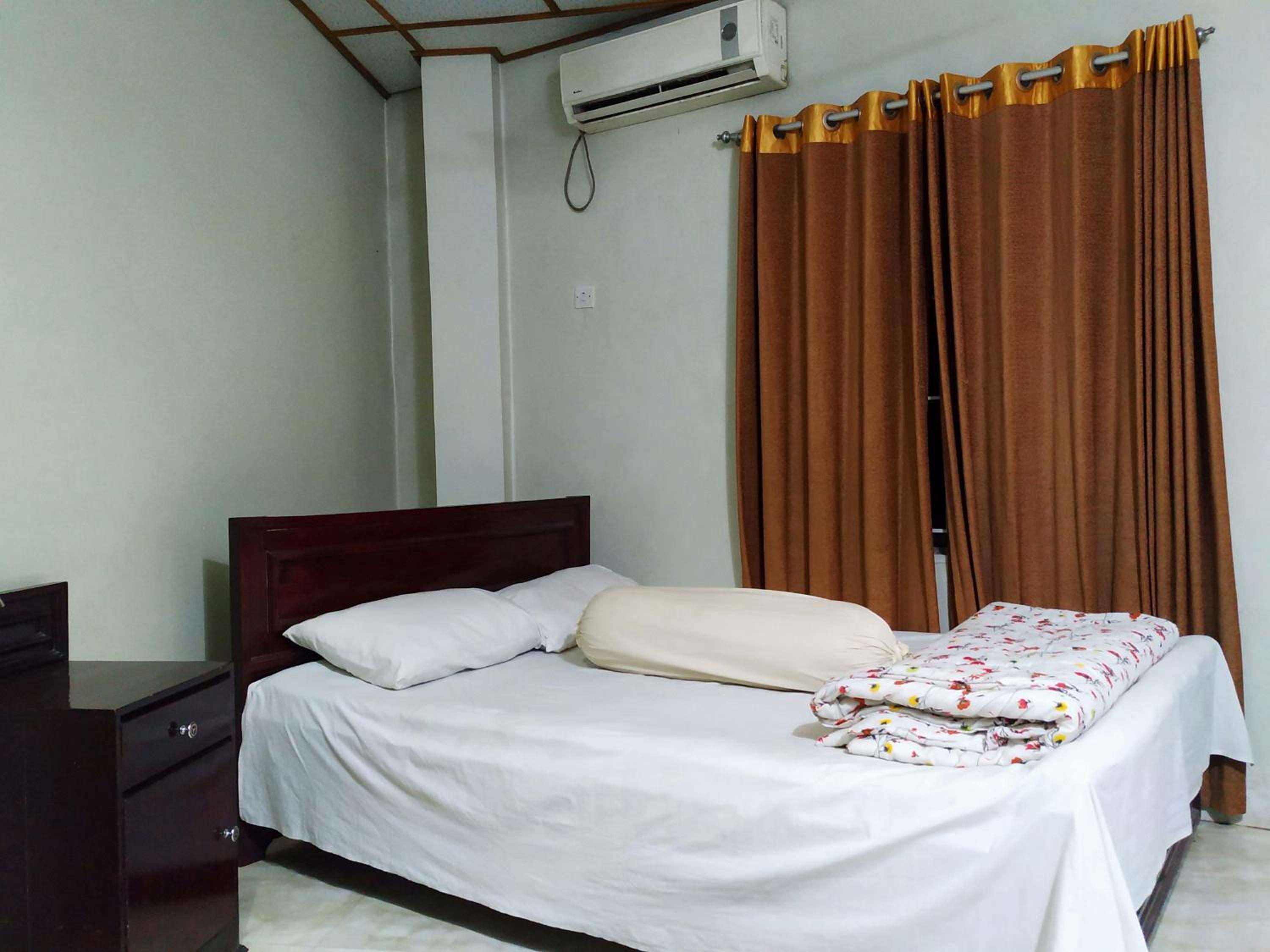 Deluxe Room (2 Adults + 1 Child) photo 1