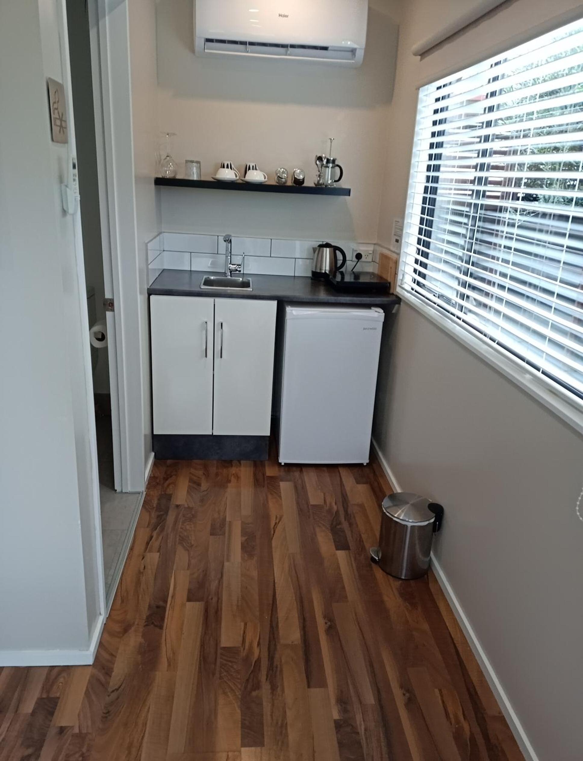 Apartment with Garden View - Photo 9