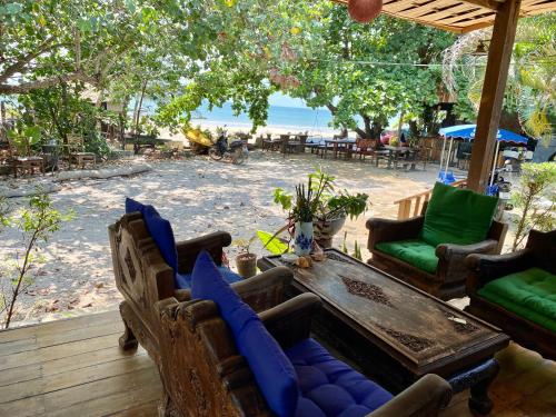 Triple Room with Sea View - Photo 24