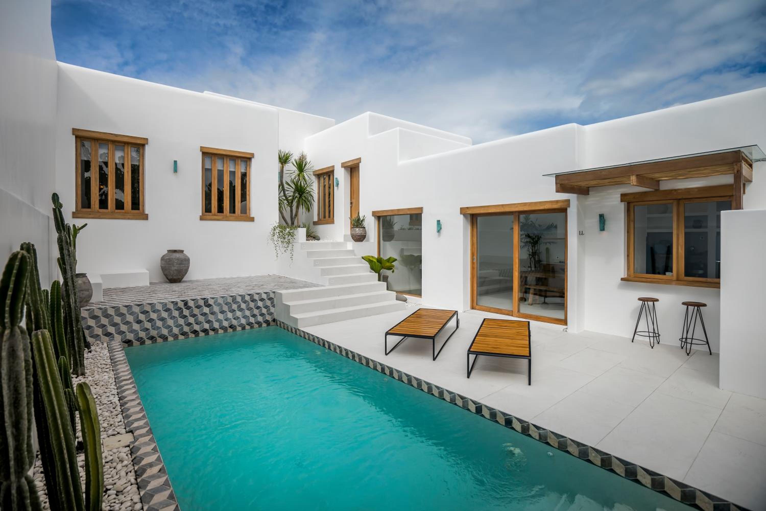 Two-Bedroom Villa - Photo 15