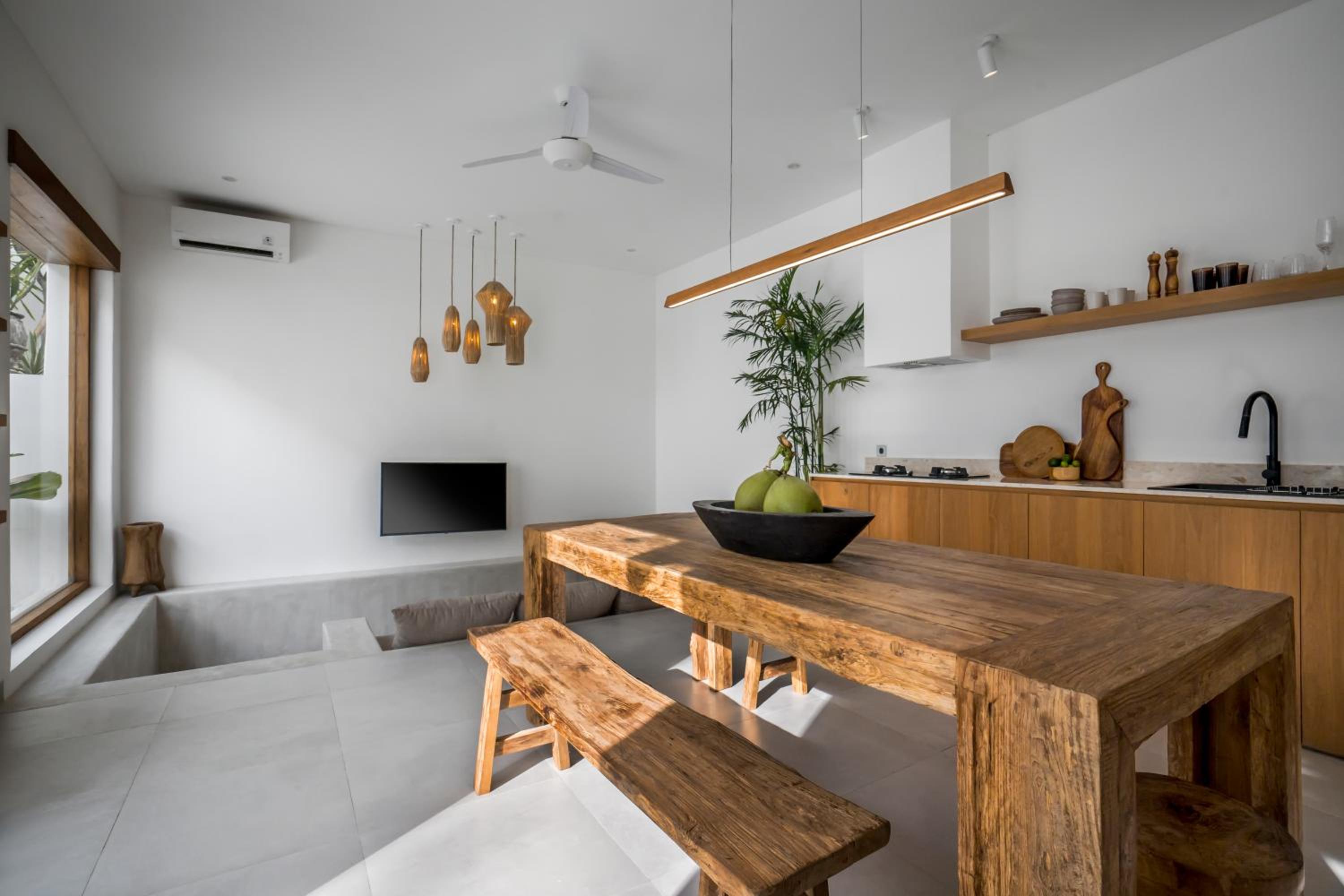 Two-Bedroom Villa - Photo 4