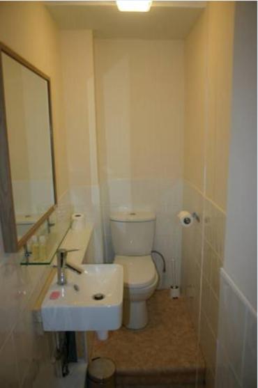 Small Double Room photo 2
