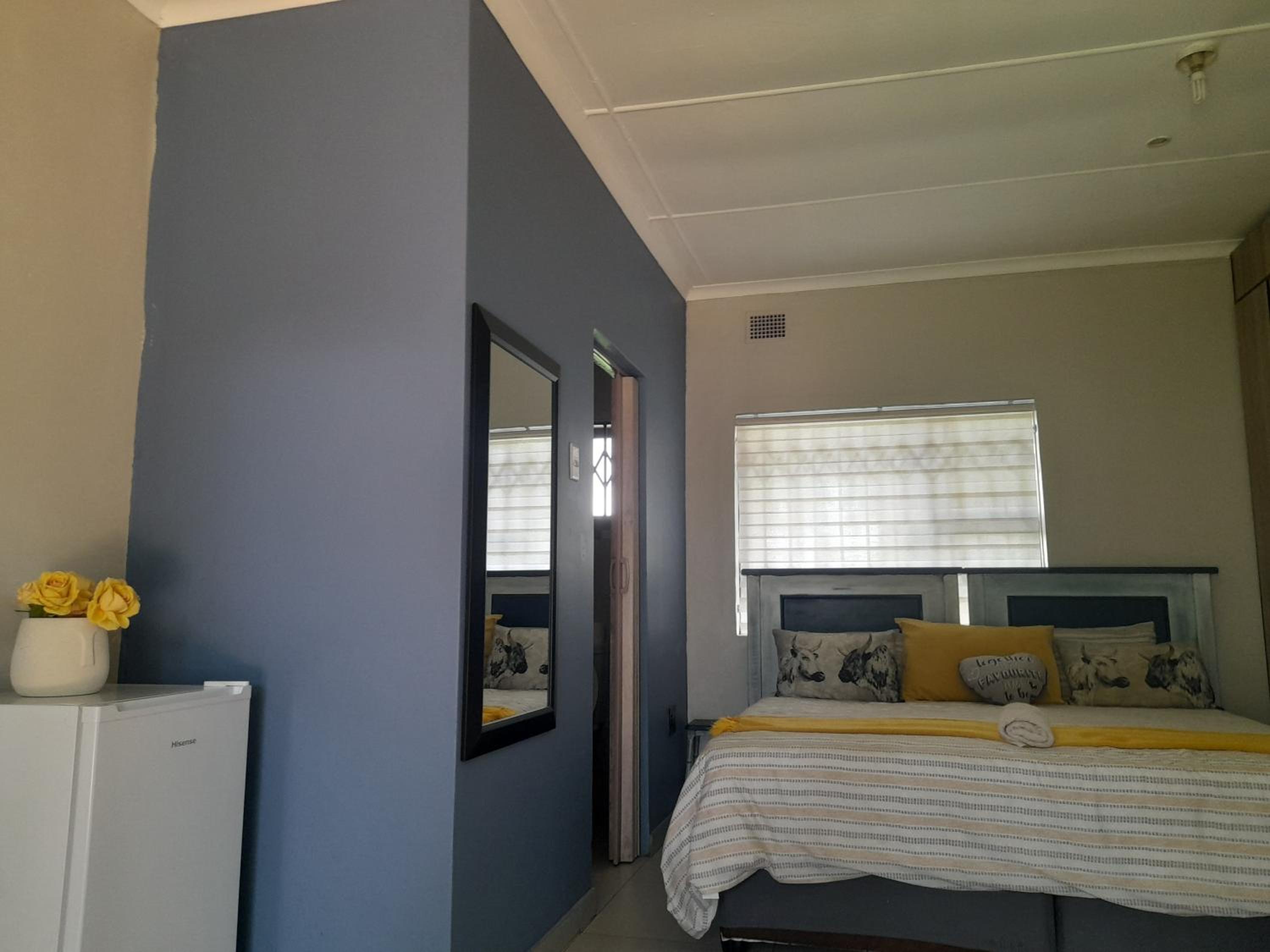 Luxury Apartment photo 2
