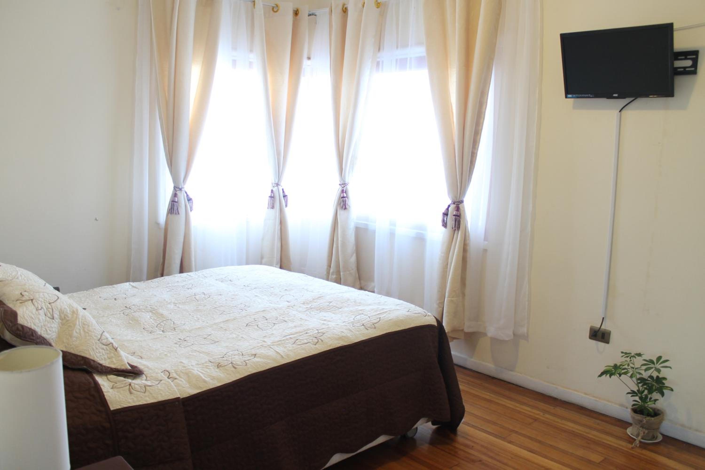 Double Room with Private Bathroom photo 1