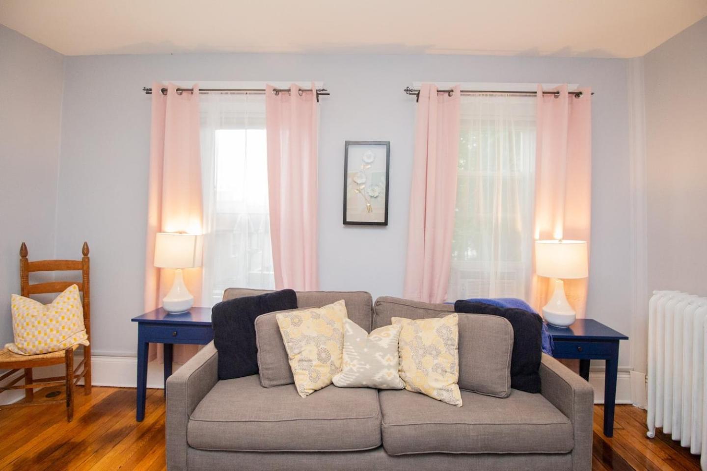 One-Bedroom Apartment photo 3