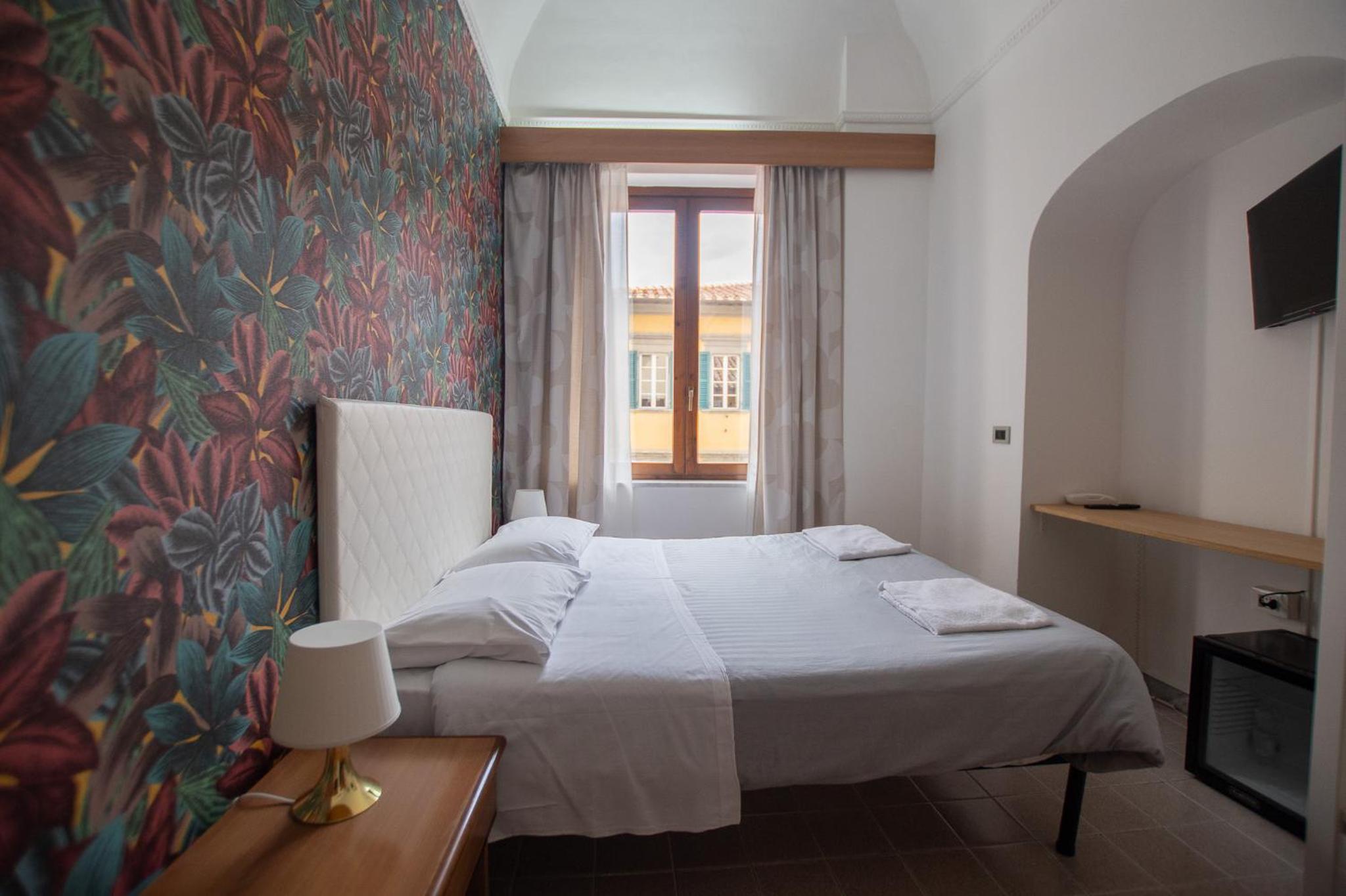 Double or Twin Room - Photo 21
