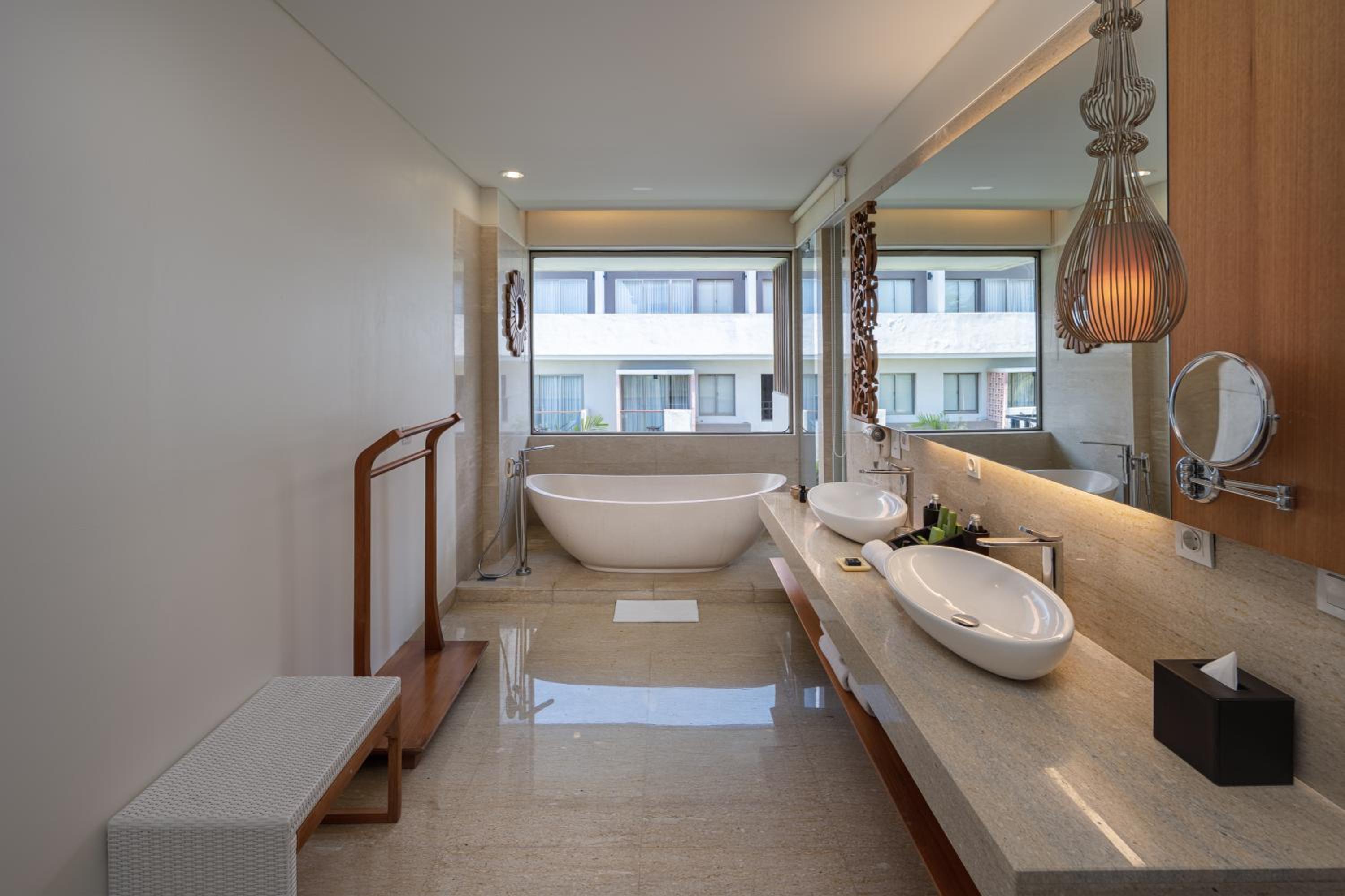 Suite with Garden View