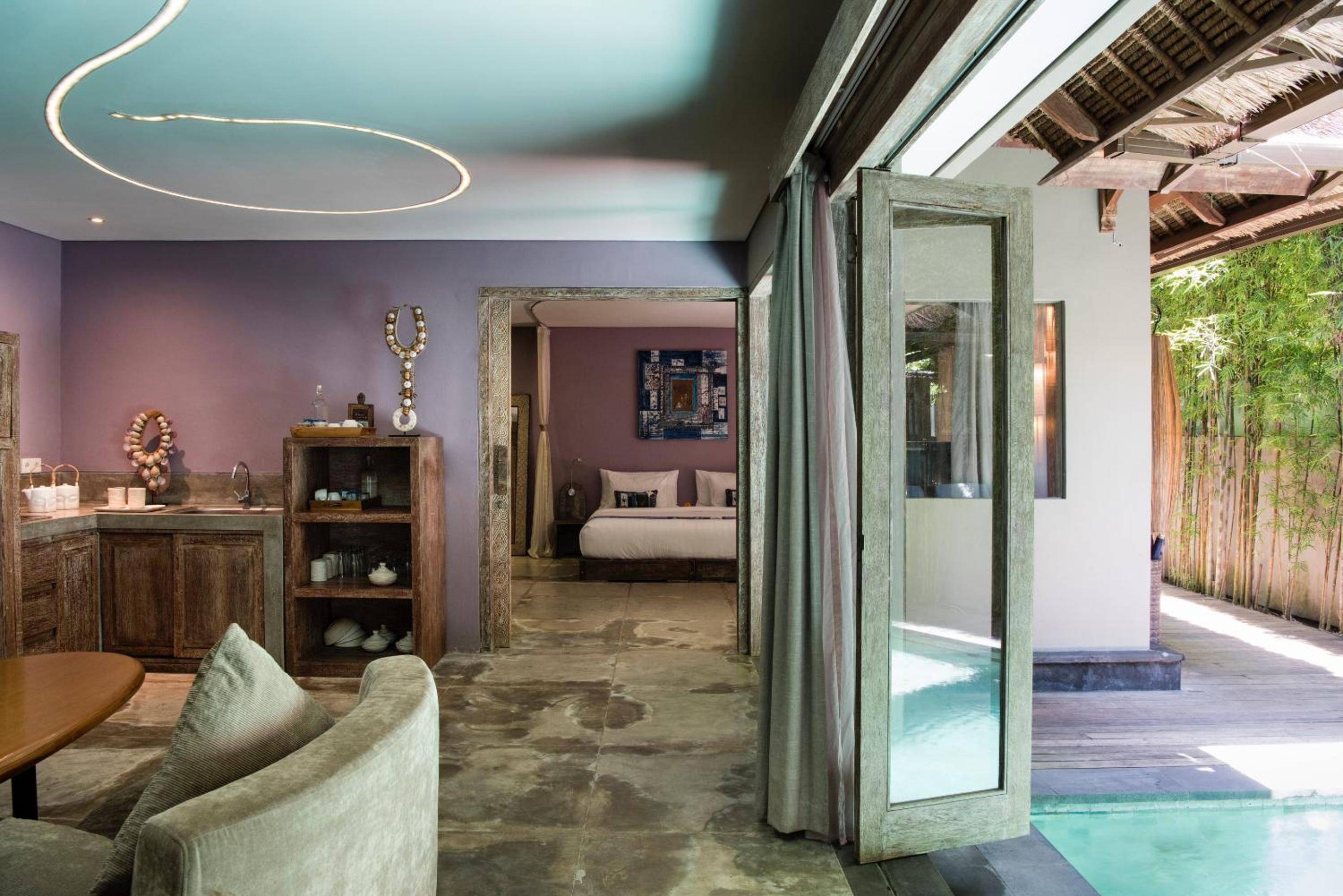 Ethnic Suite