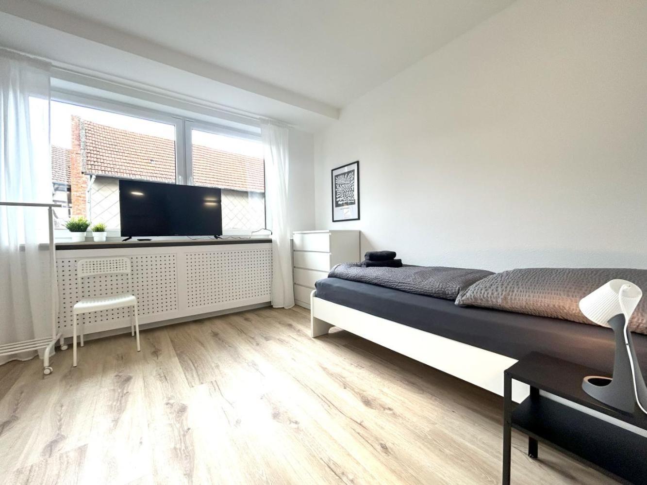 Three-Bedroom Apartment photo 2