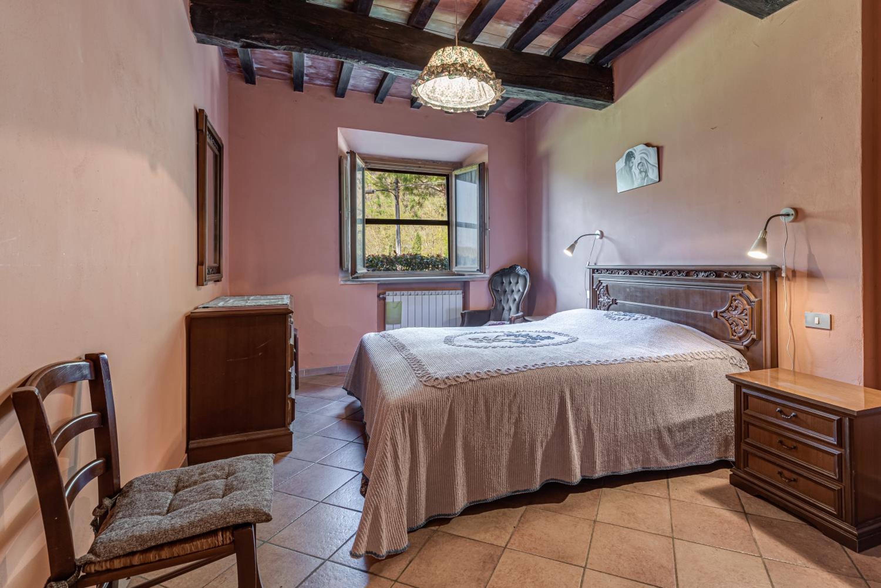 One-Bedroom Apartment with Garden View