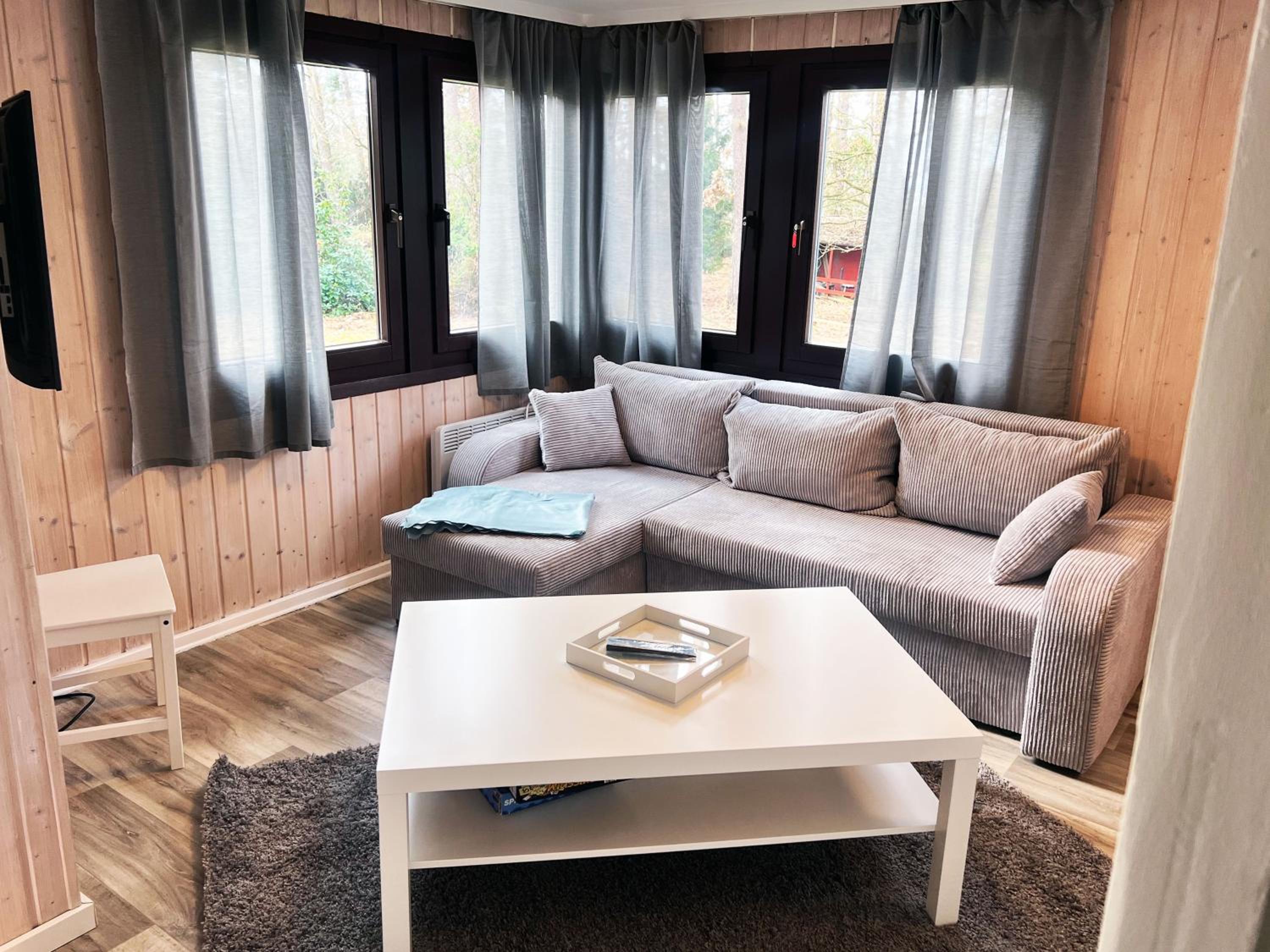 Two-Bedroom House photo 3