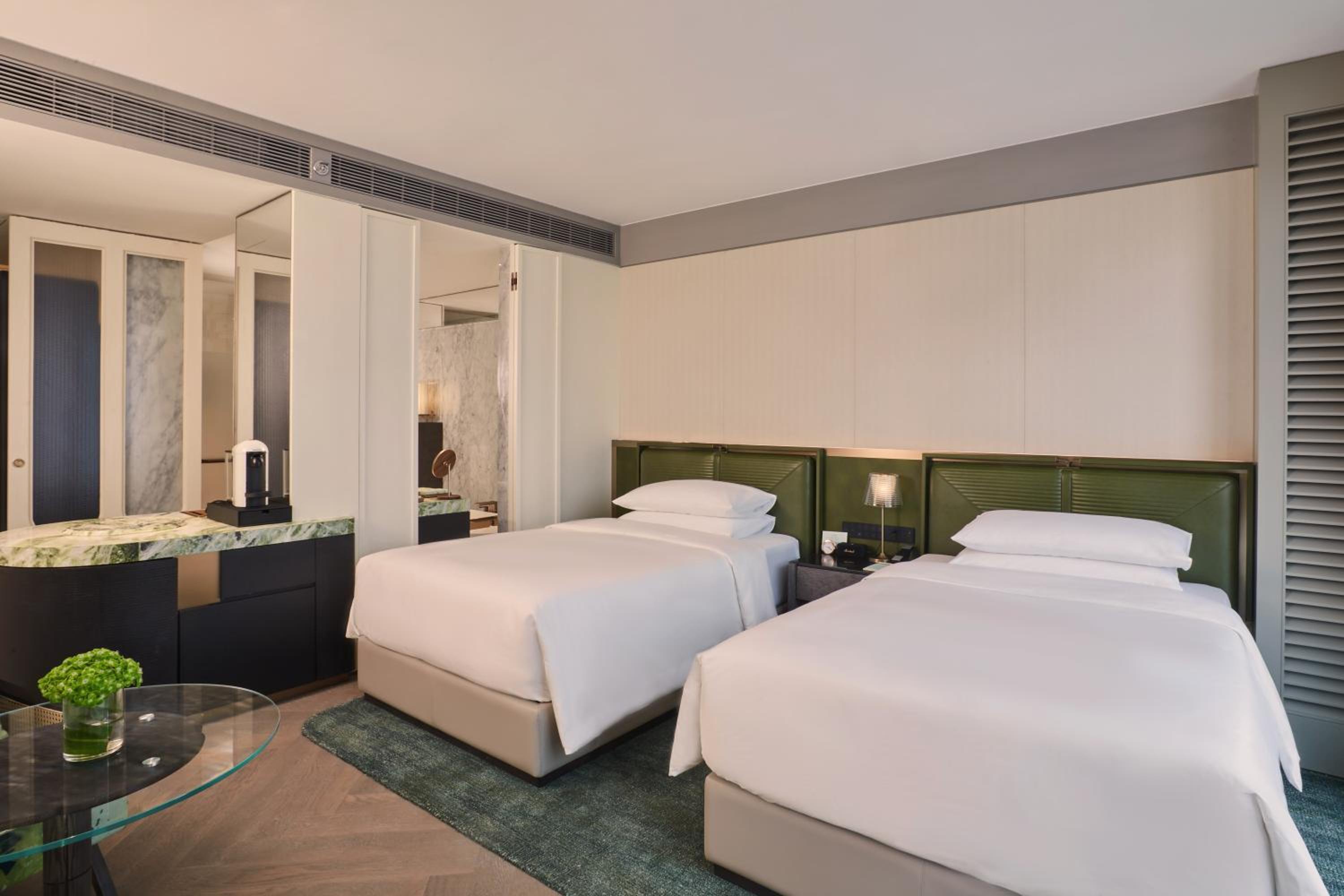 Classic Double Room with Two Double Beds