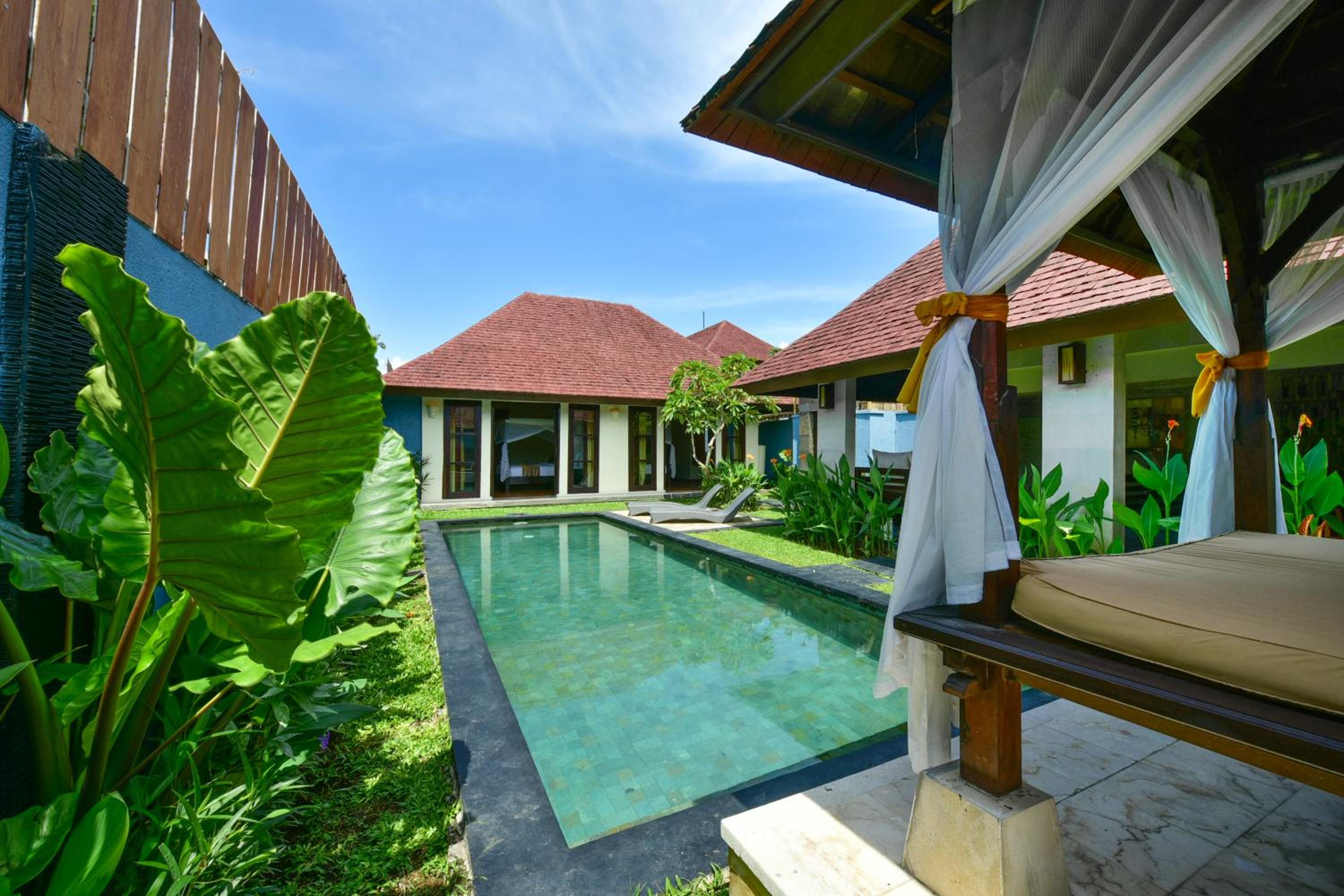 Two-Bedroom Private Pool Villa with Bathtub - Photo 9