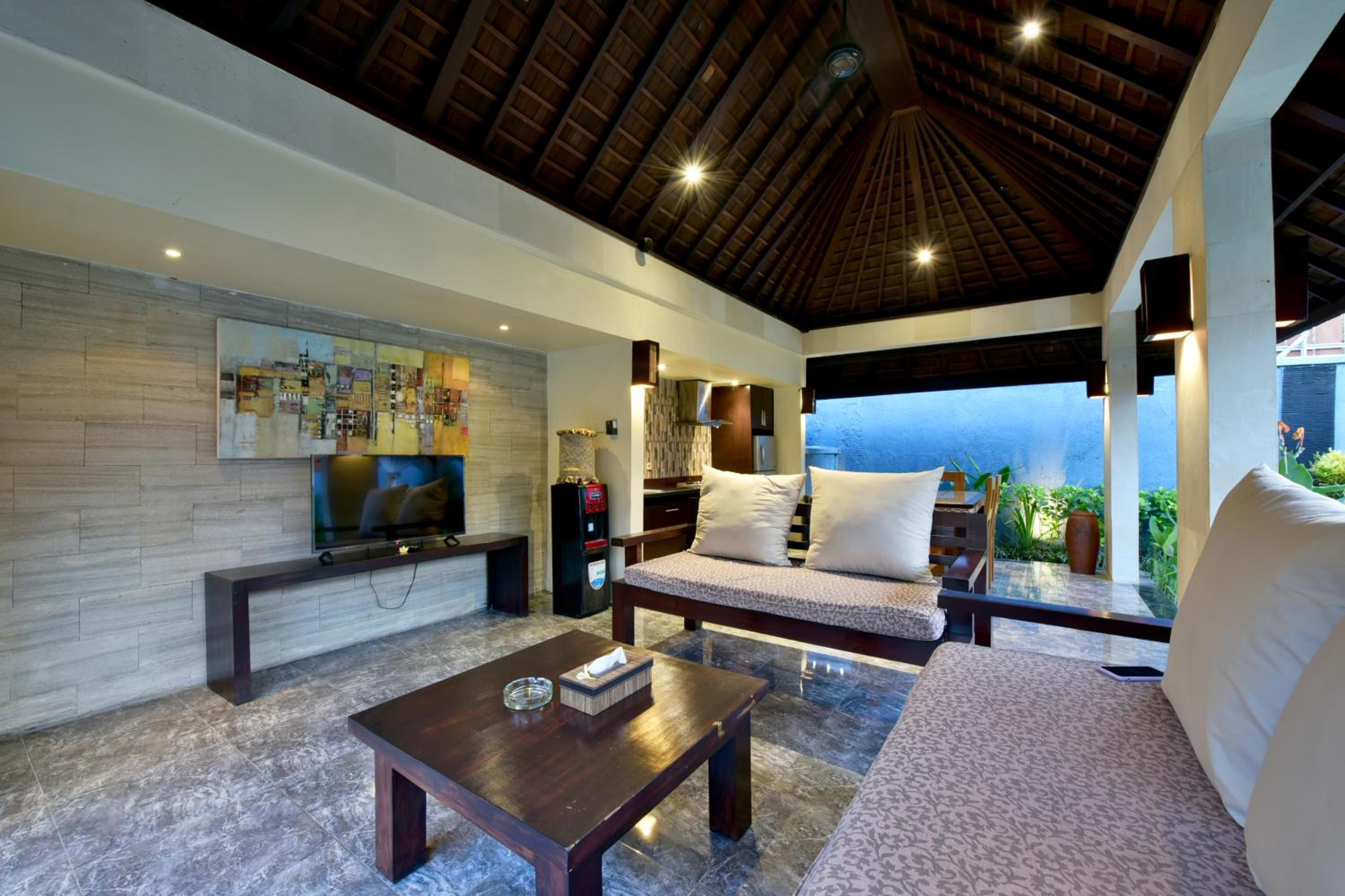 Two-Bedroom Private Pool Villa with Bathtub - Photo 3