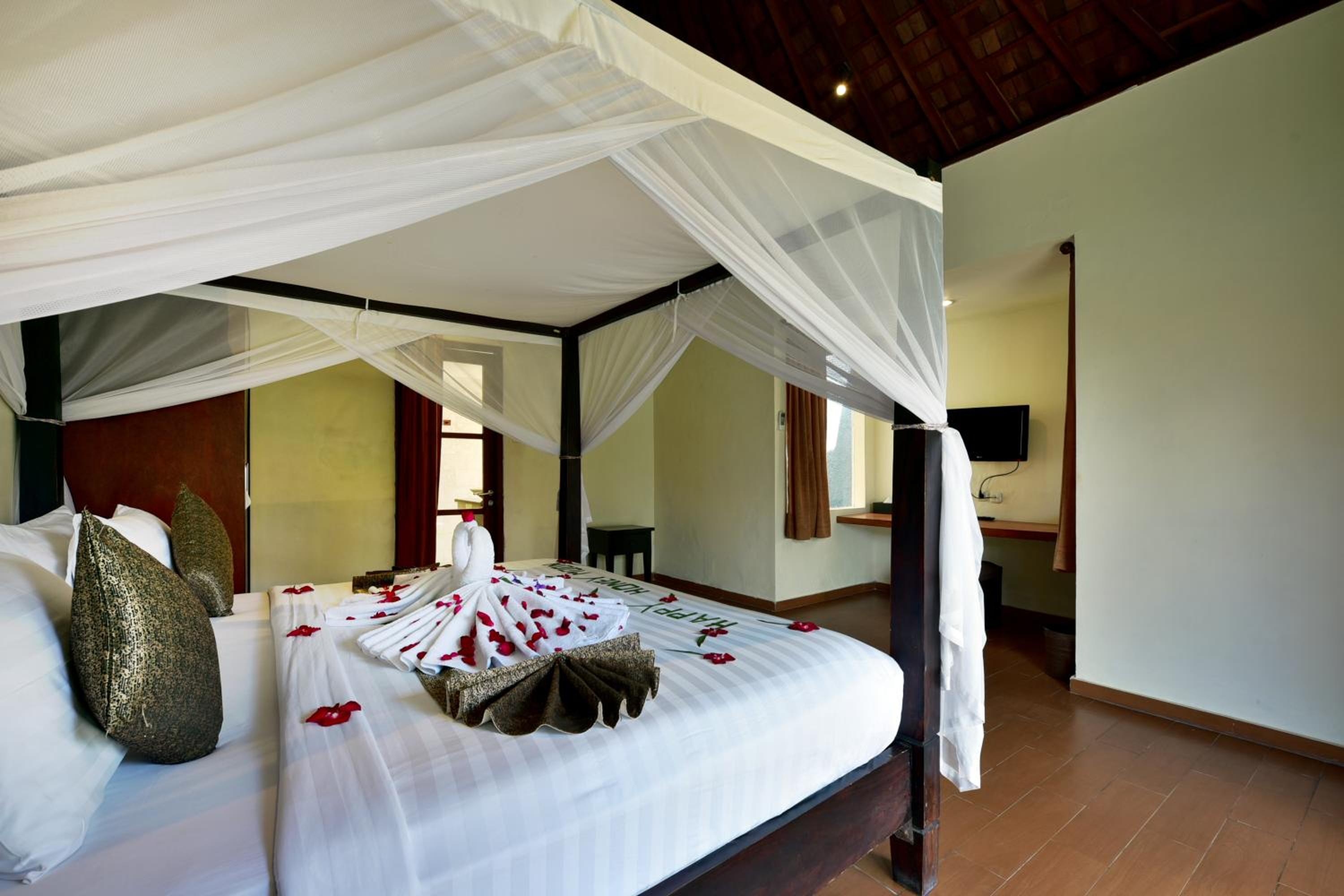 One-Bedroom Private Pool Villa with Bathtub - Photo 1