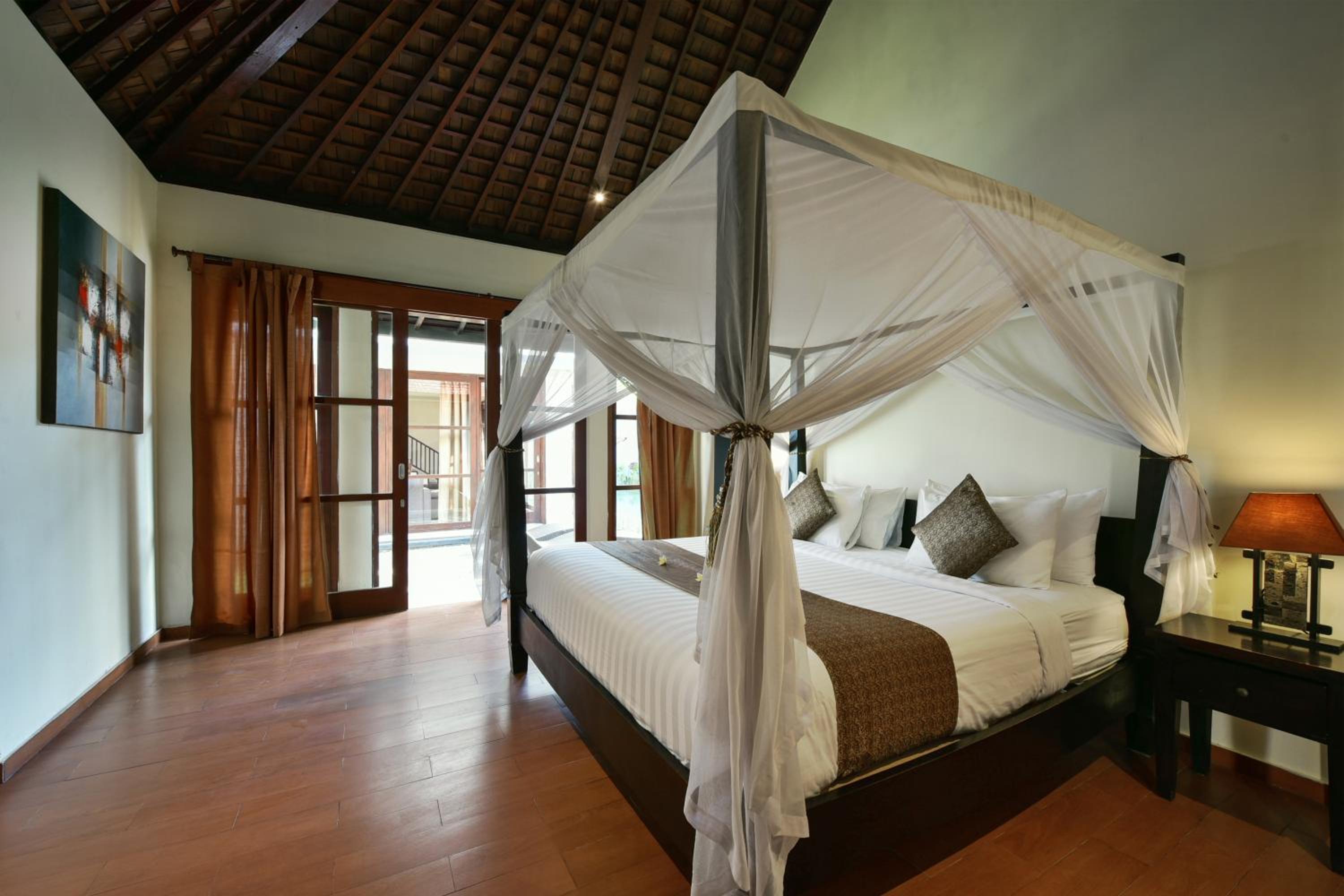 Three-Bedroom Private Pool Villa with Bathtub
