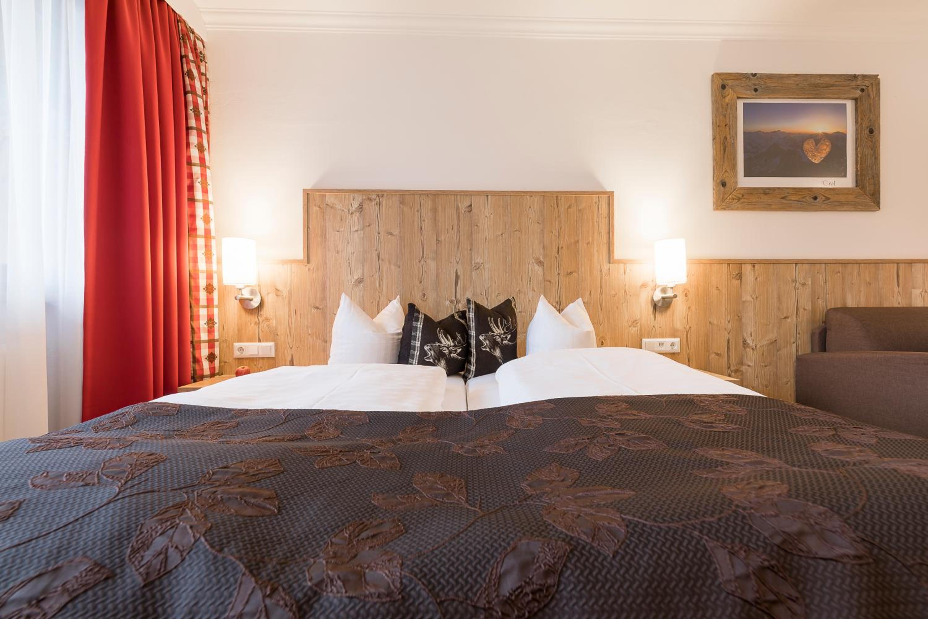Deluxe Double Room - Photo 3