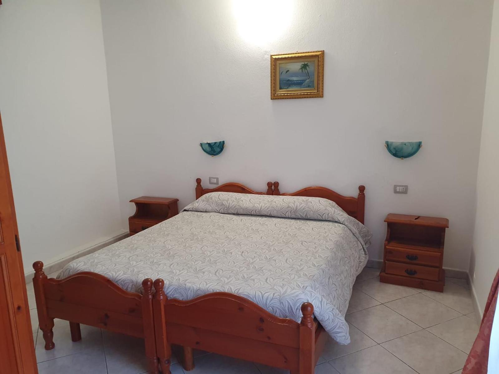 Double Room - Photo 2