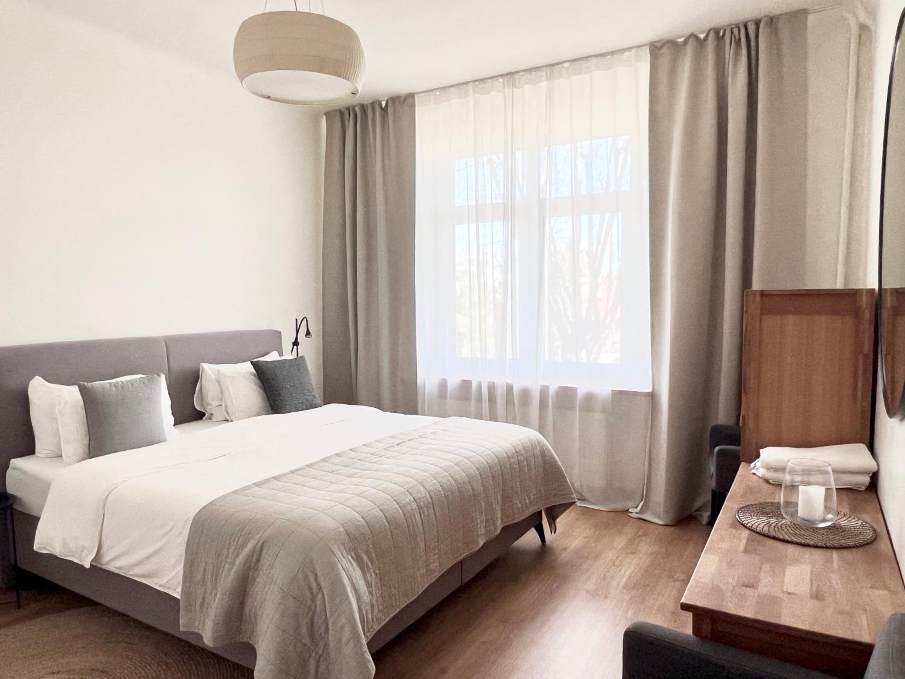 Superior Two-Bedroom Apartment with Balcony (Vokieciu St. 9) photo 2
