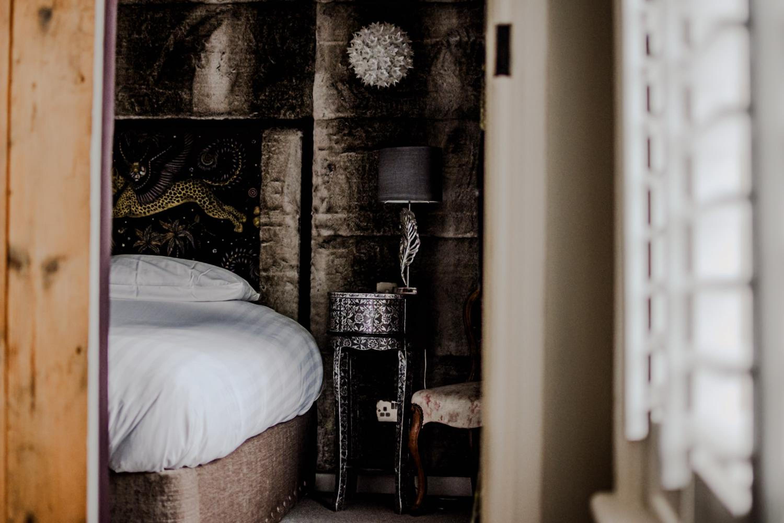 Double Room - Photo 9