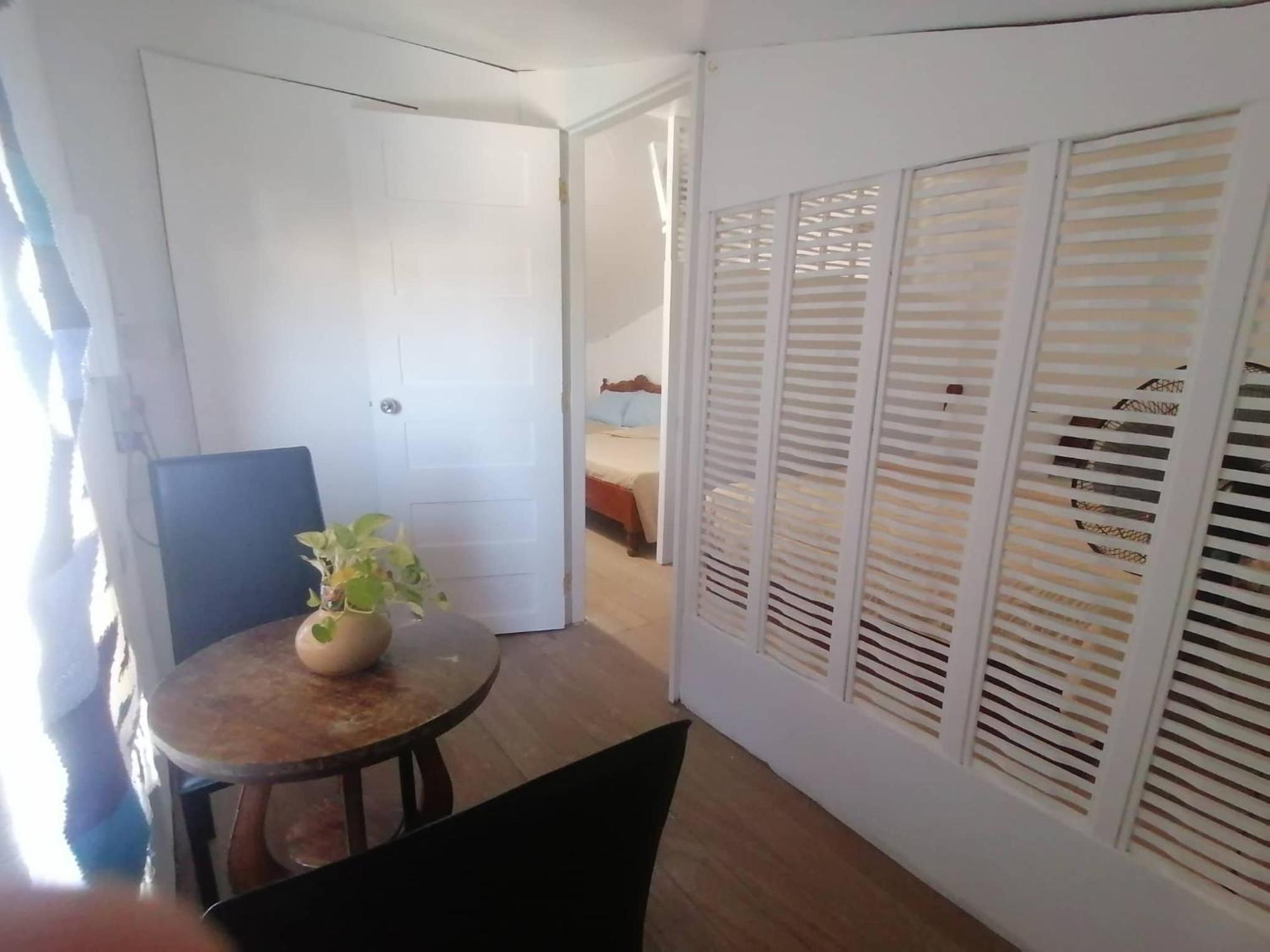 Family Room With Private Bathroom photo 3