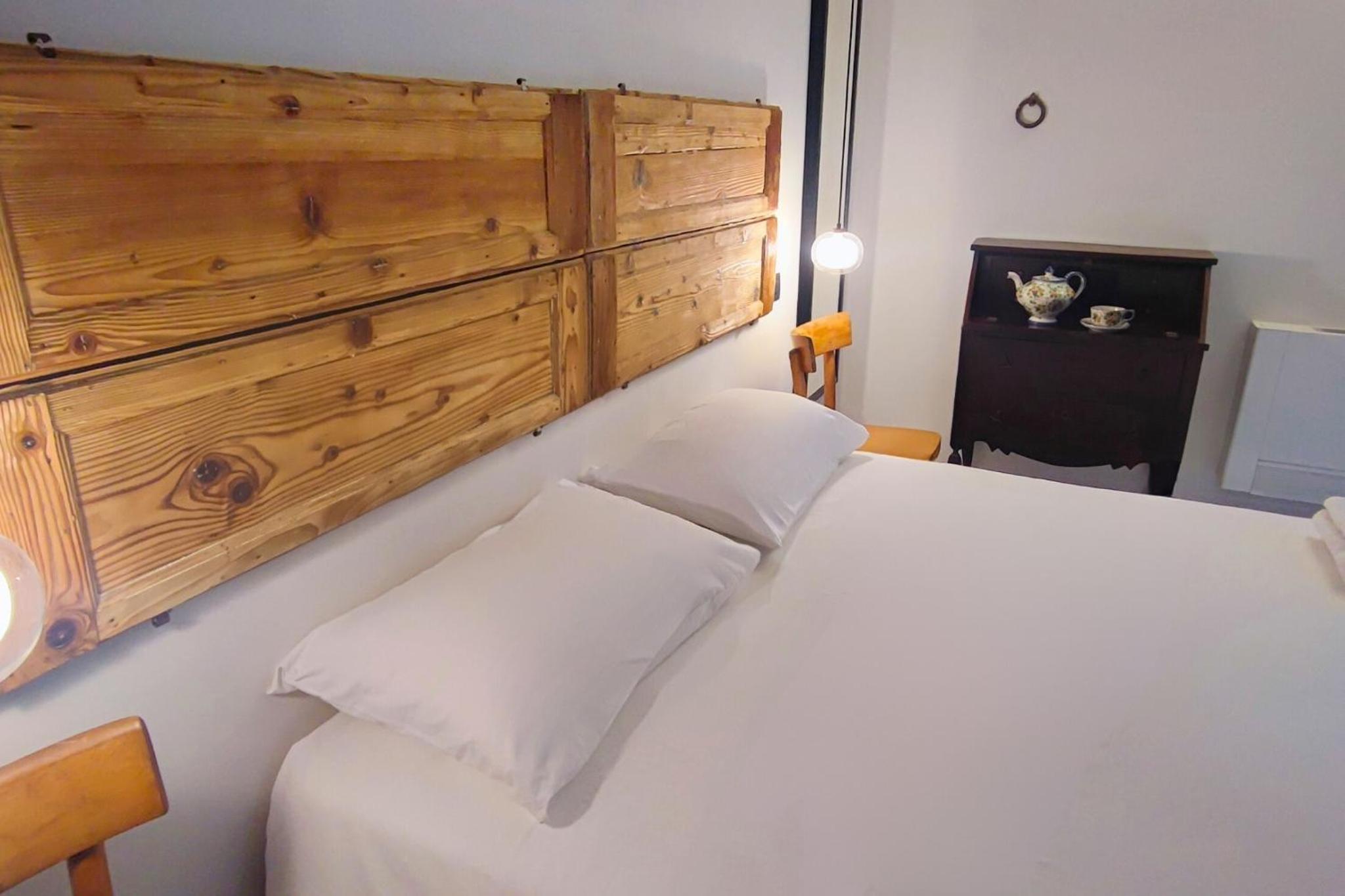 Double Room with Private Bathroom photo 2