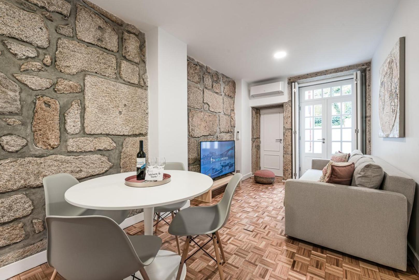 Apartment with Terrace