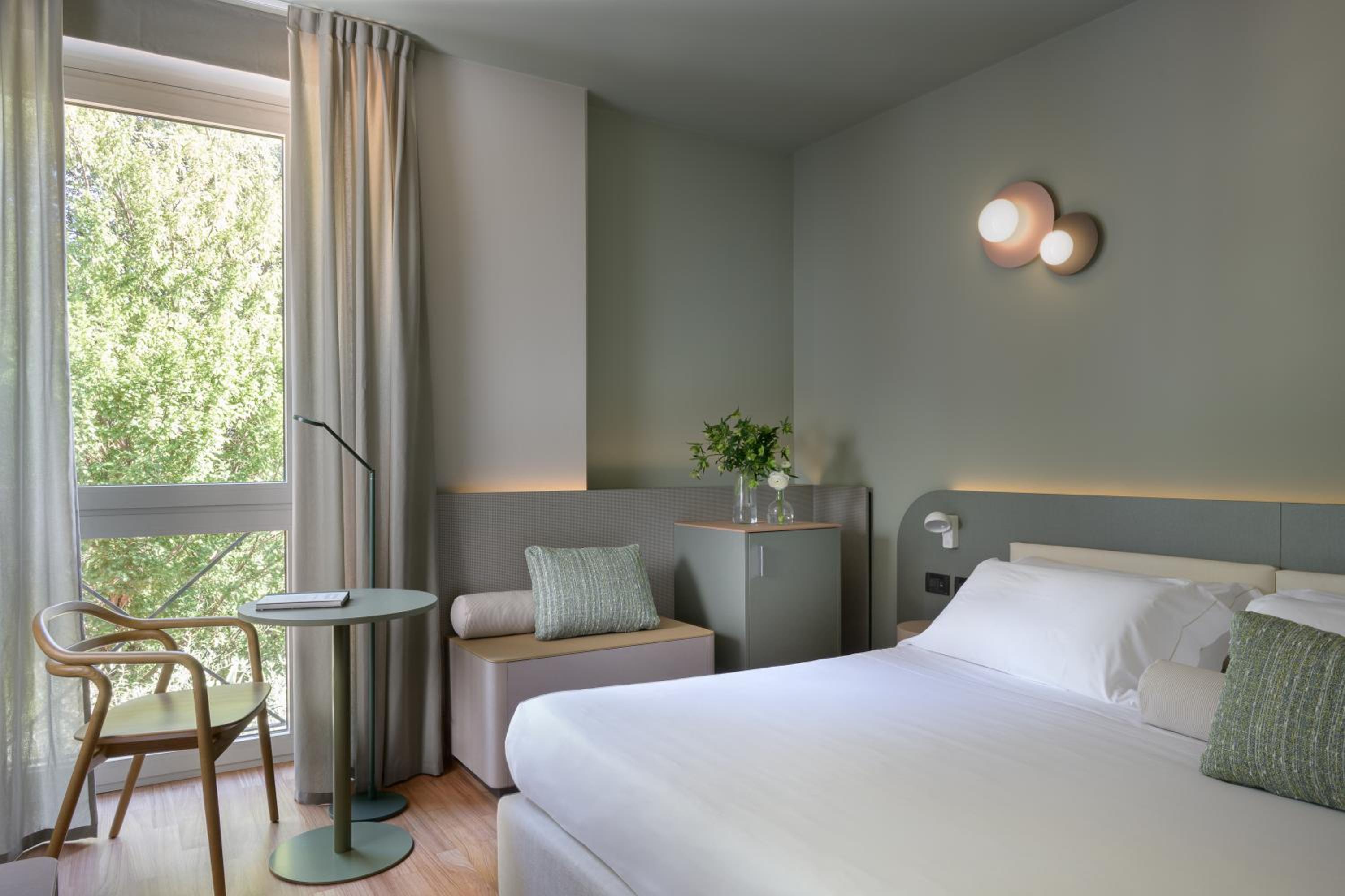 Double Room - Photo 10