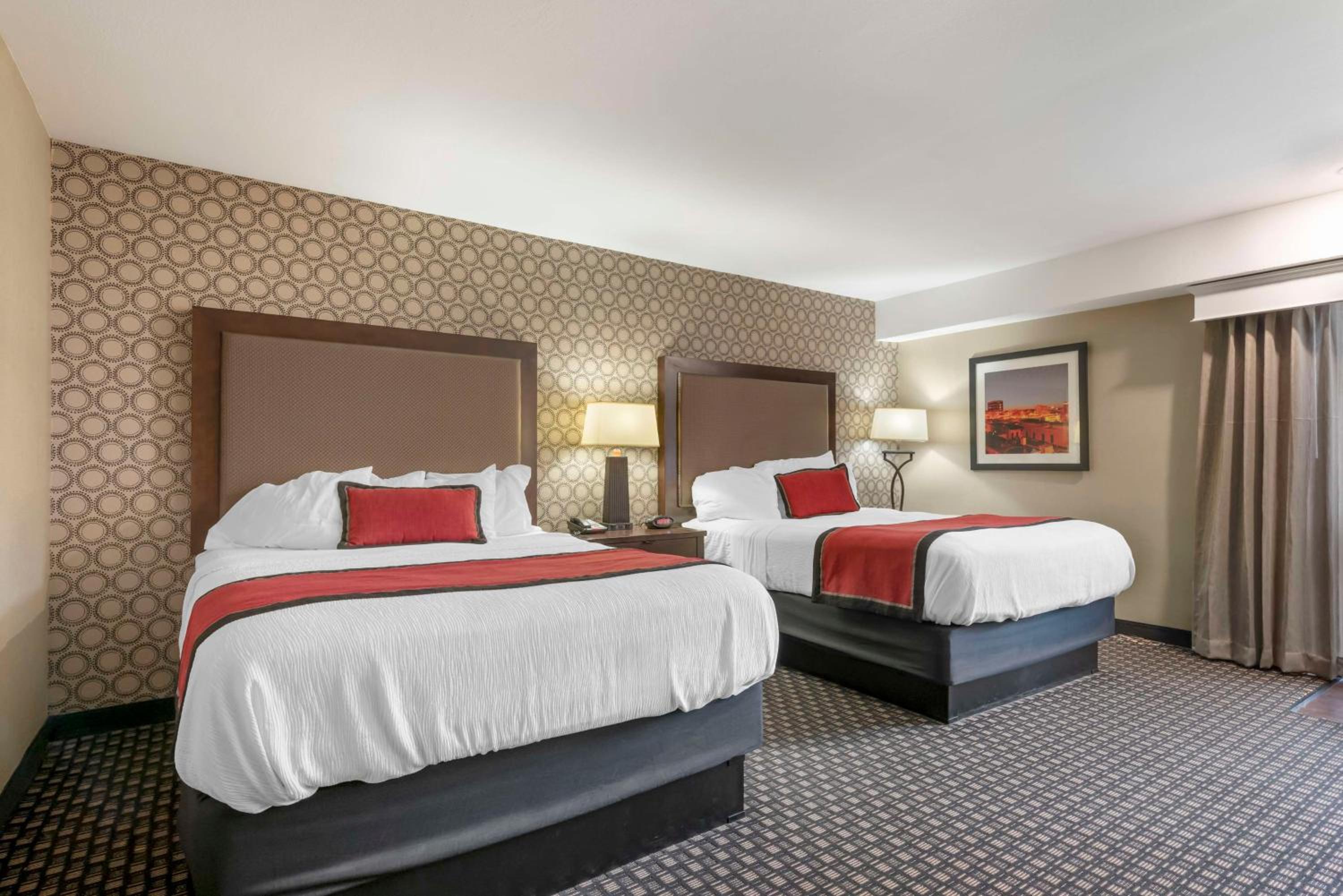 Queen Room with Two Queen Beds - Photo 1