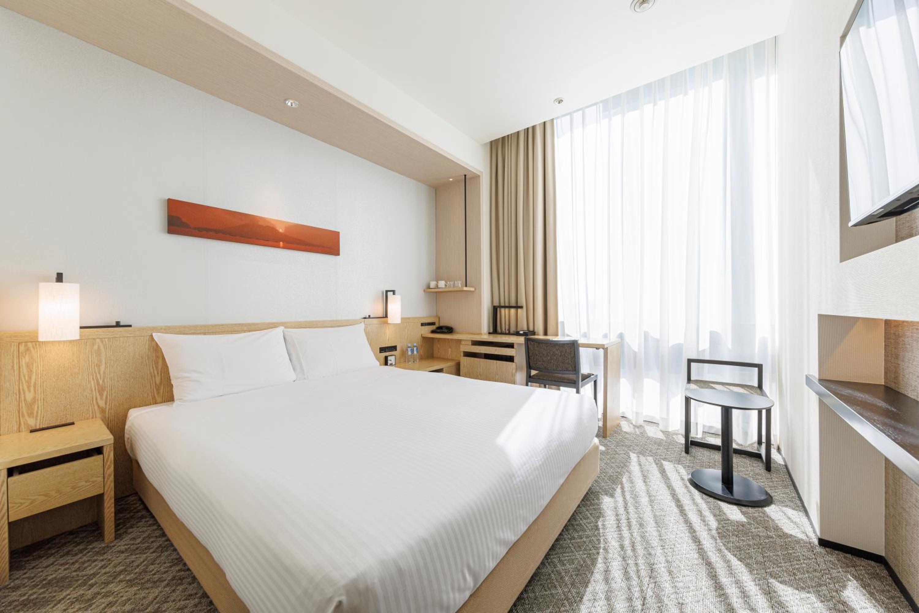 Standard Double Room with Queen Bed - Non-Smoking - Photo 2