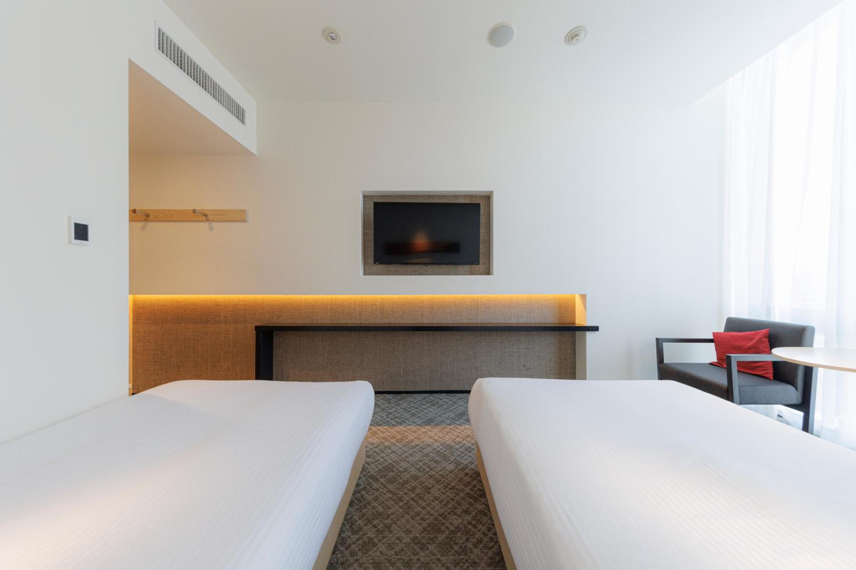 Superior Twin Room - Non-Smoking - Photo 9