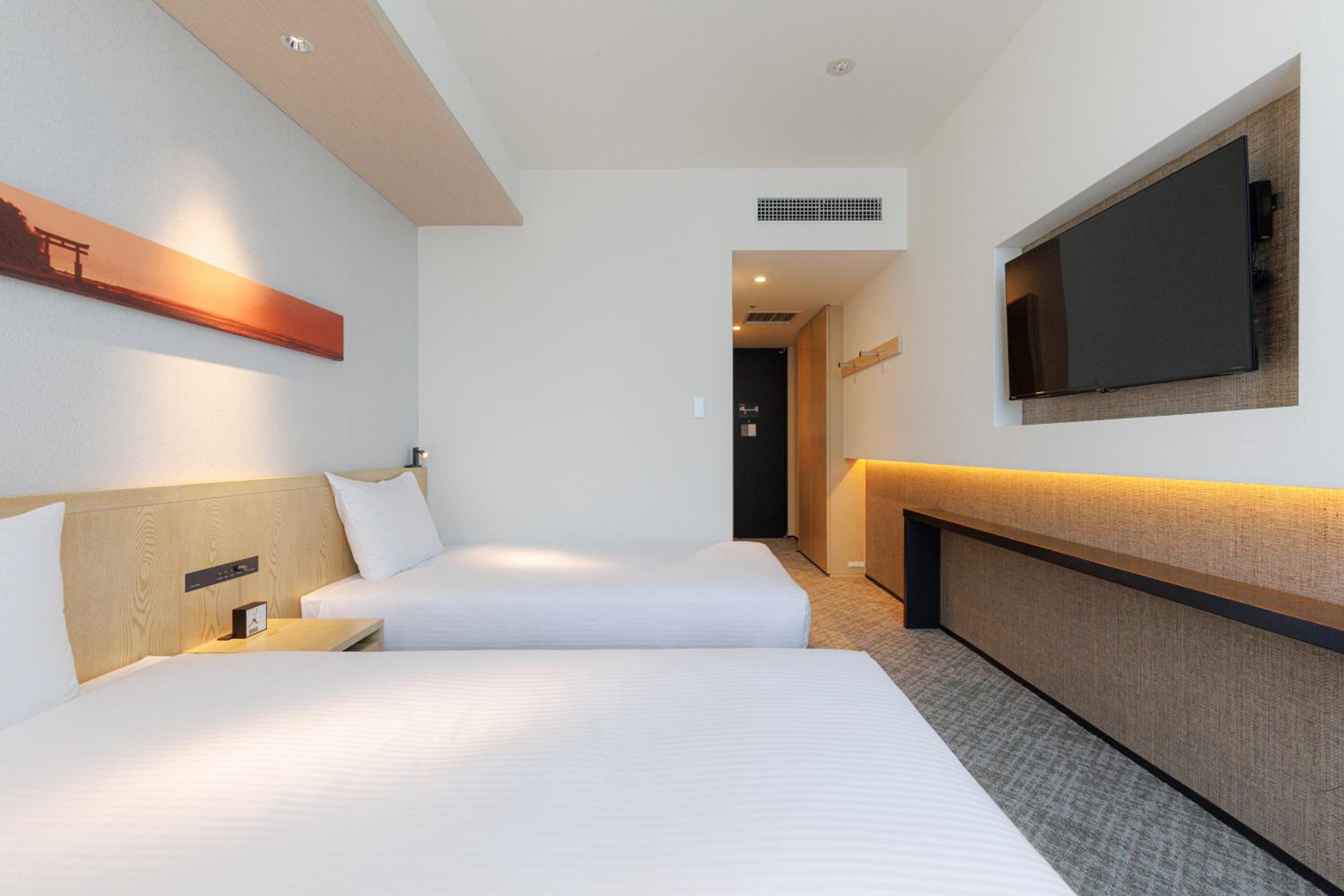 Superior Twin Room - Non-Smoking - Photo 8