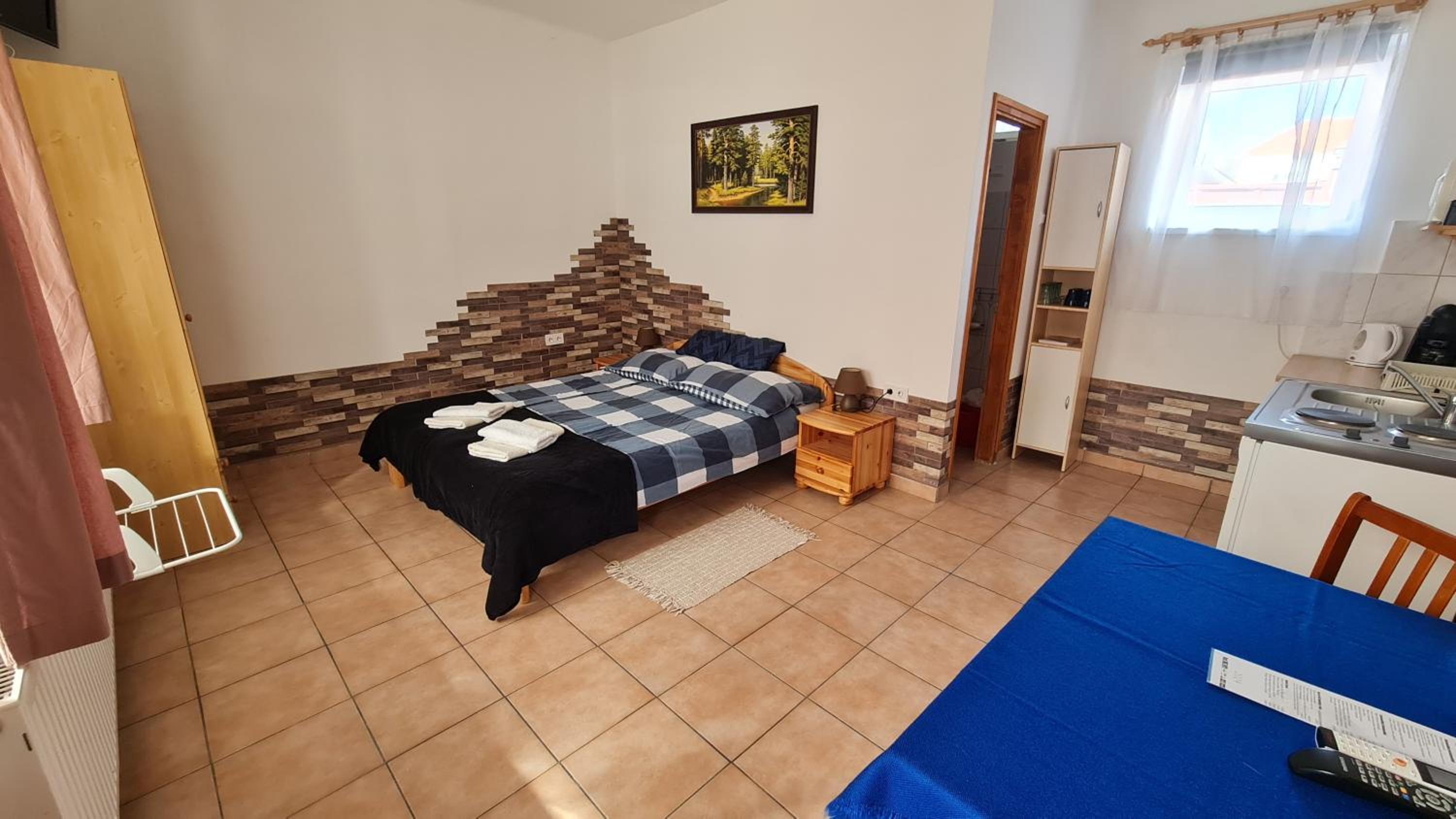 Double Room with Private Bathroom photo 1