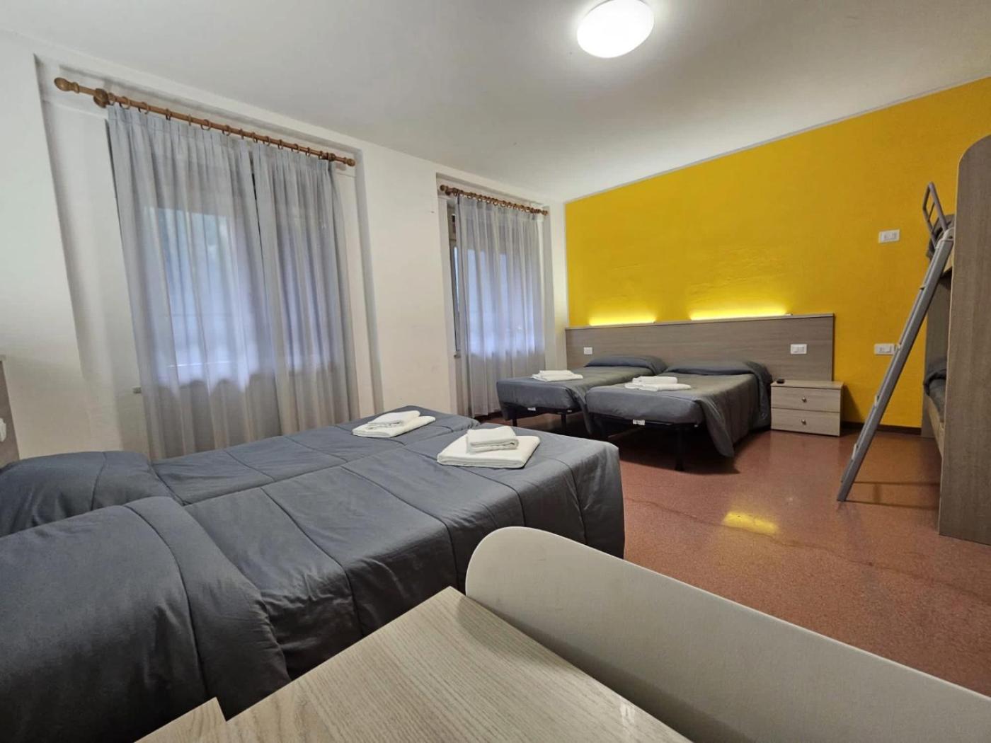 Quadruple Room photo 2