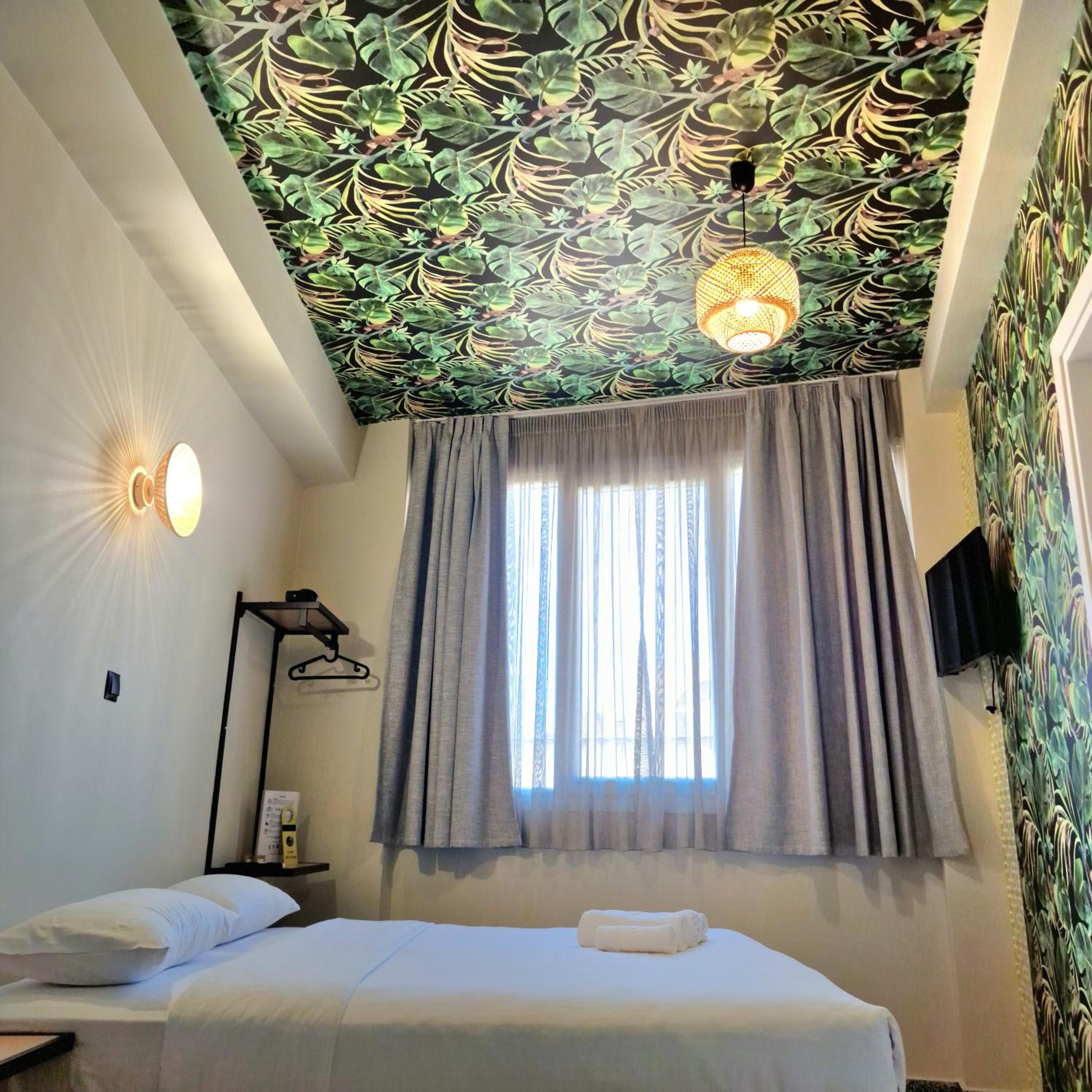 Budget Triple Room photo 3