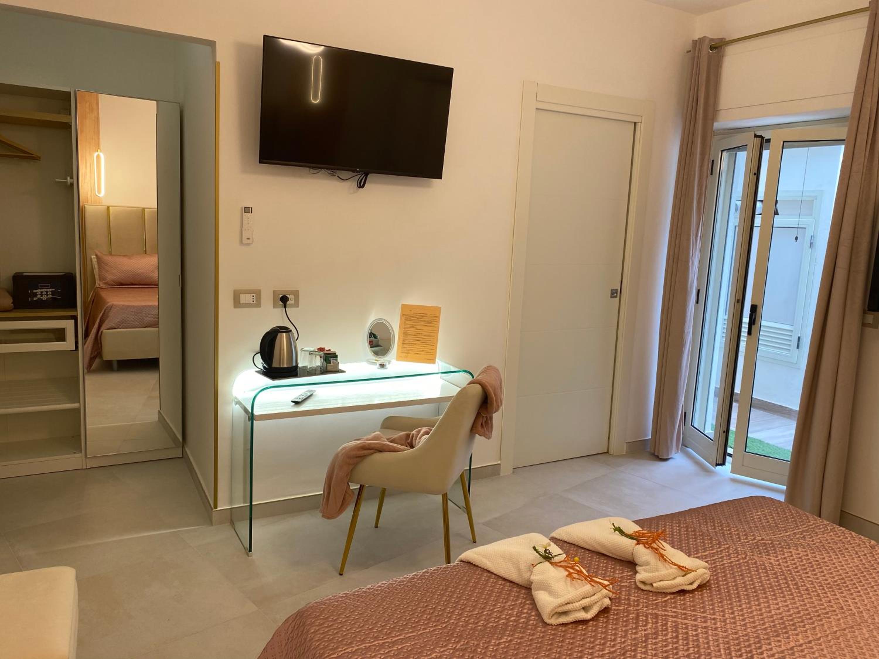 Quadruple Room with Garden View