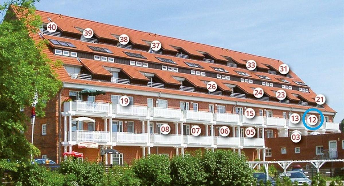 Apartment with Lake View photo 2