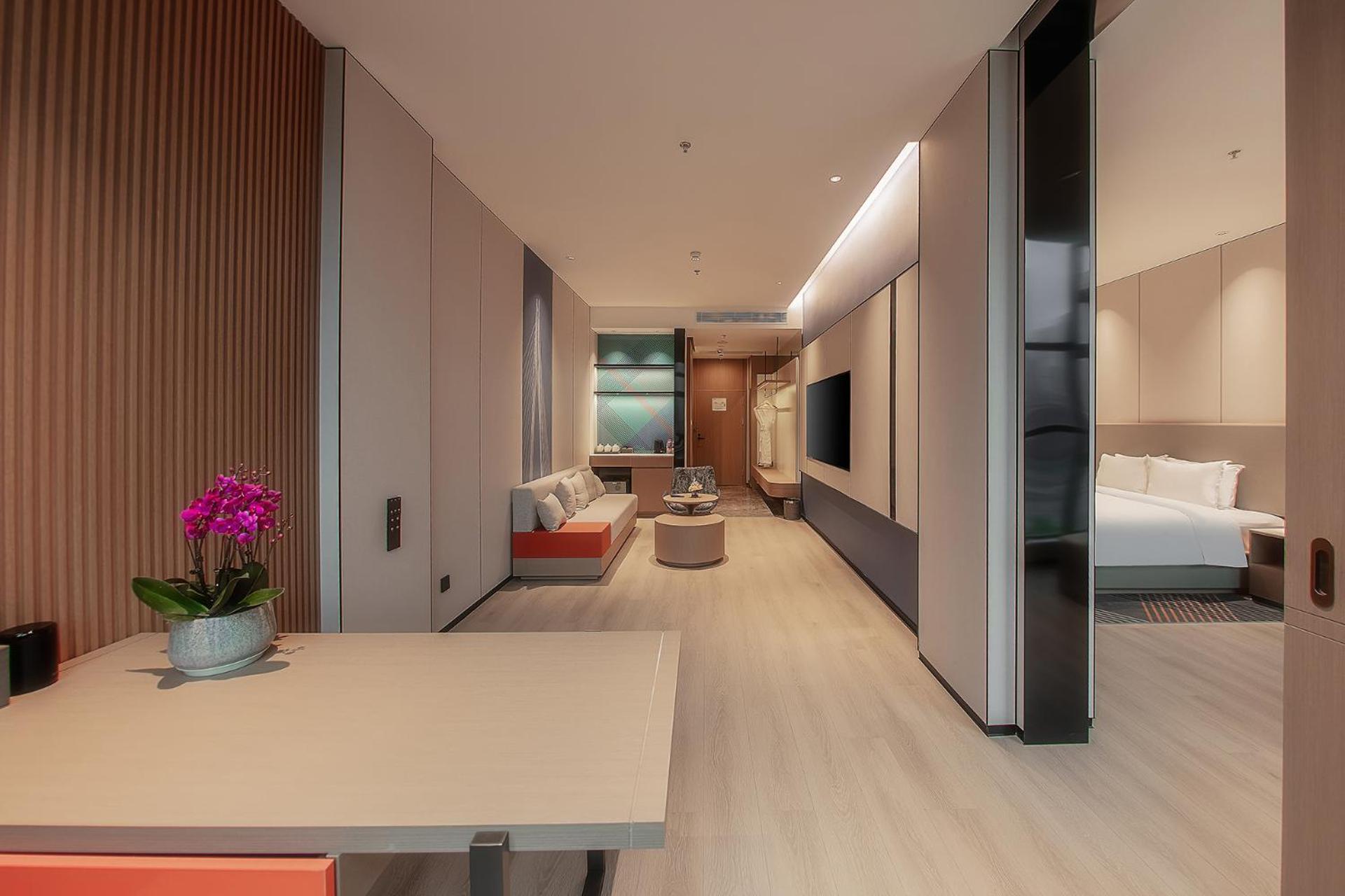 One-Bedroom Suite with River View