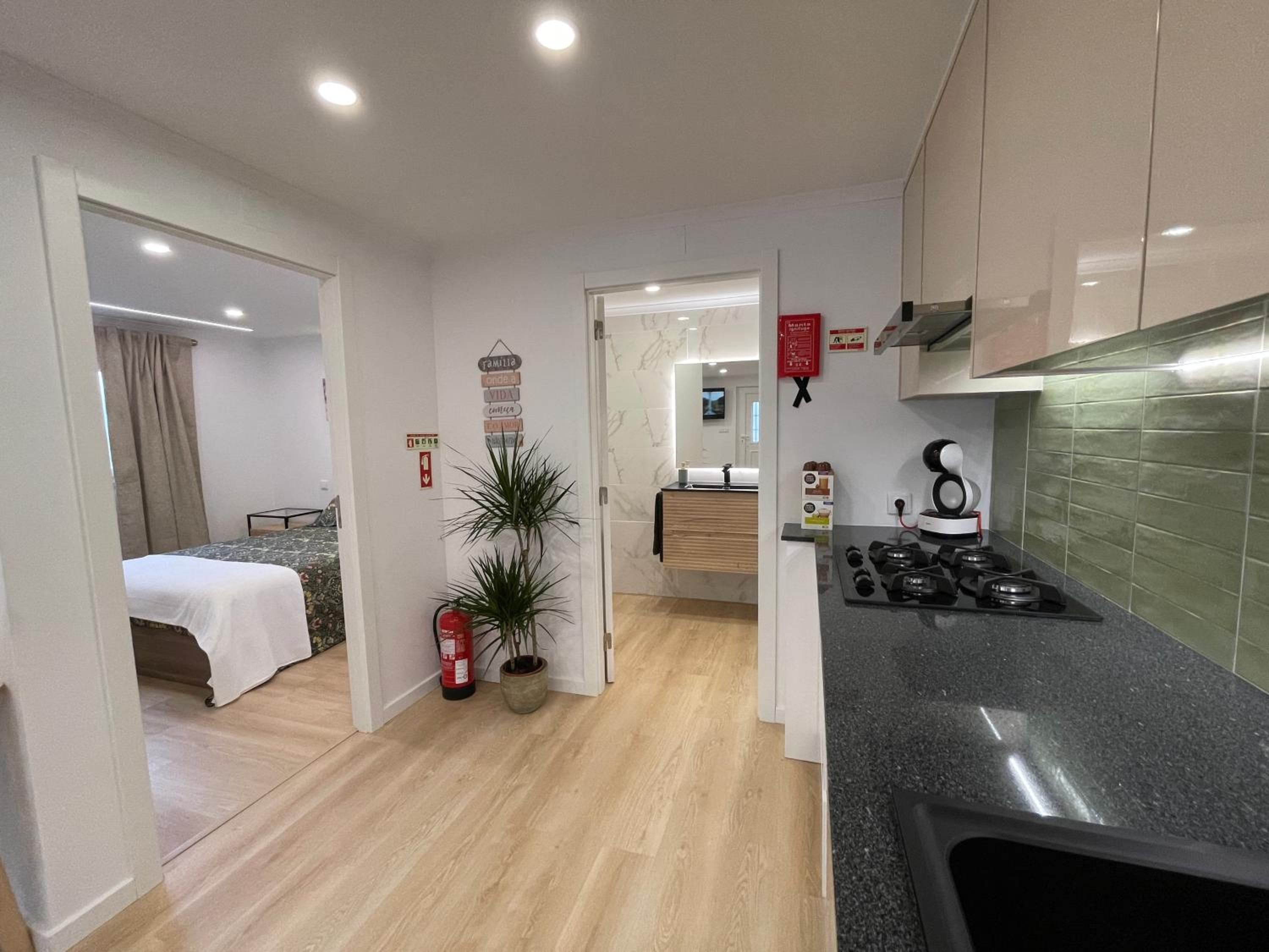 One-Bedroom House photo 1