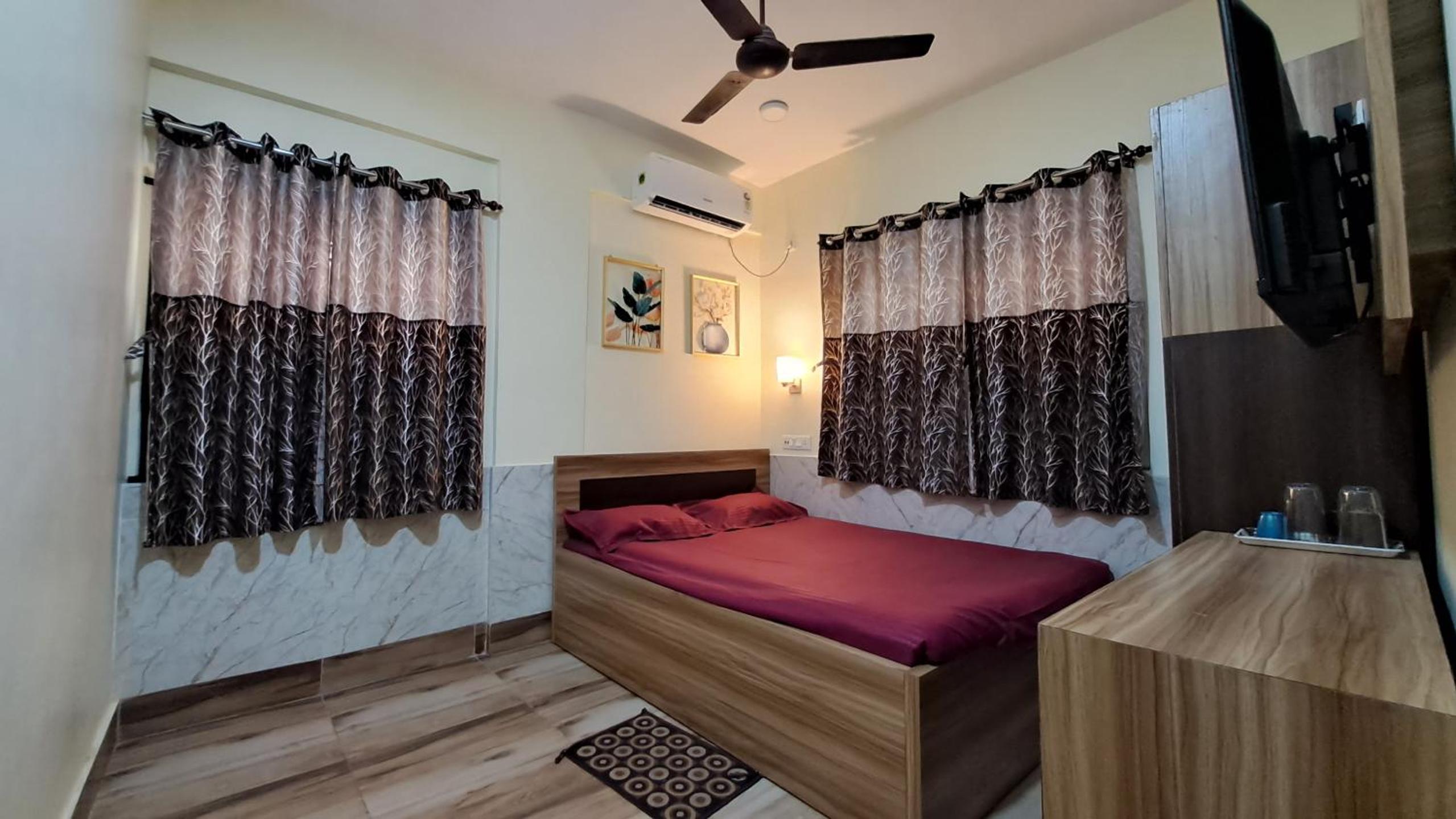 Deluxe Double Room with Shower photo 1